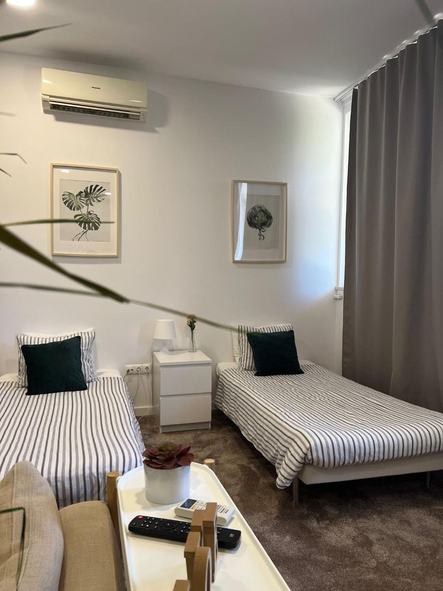 Family Room with Balcony photo 1