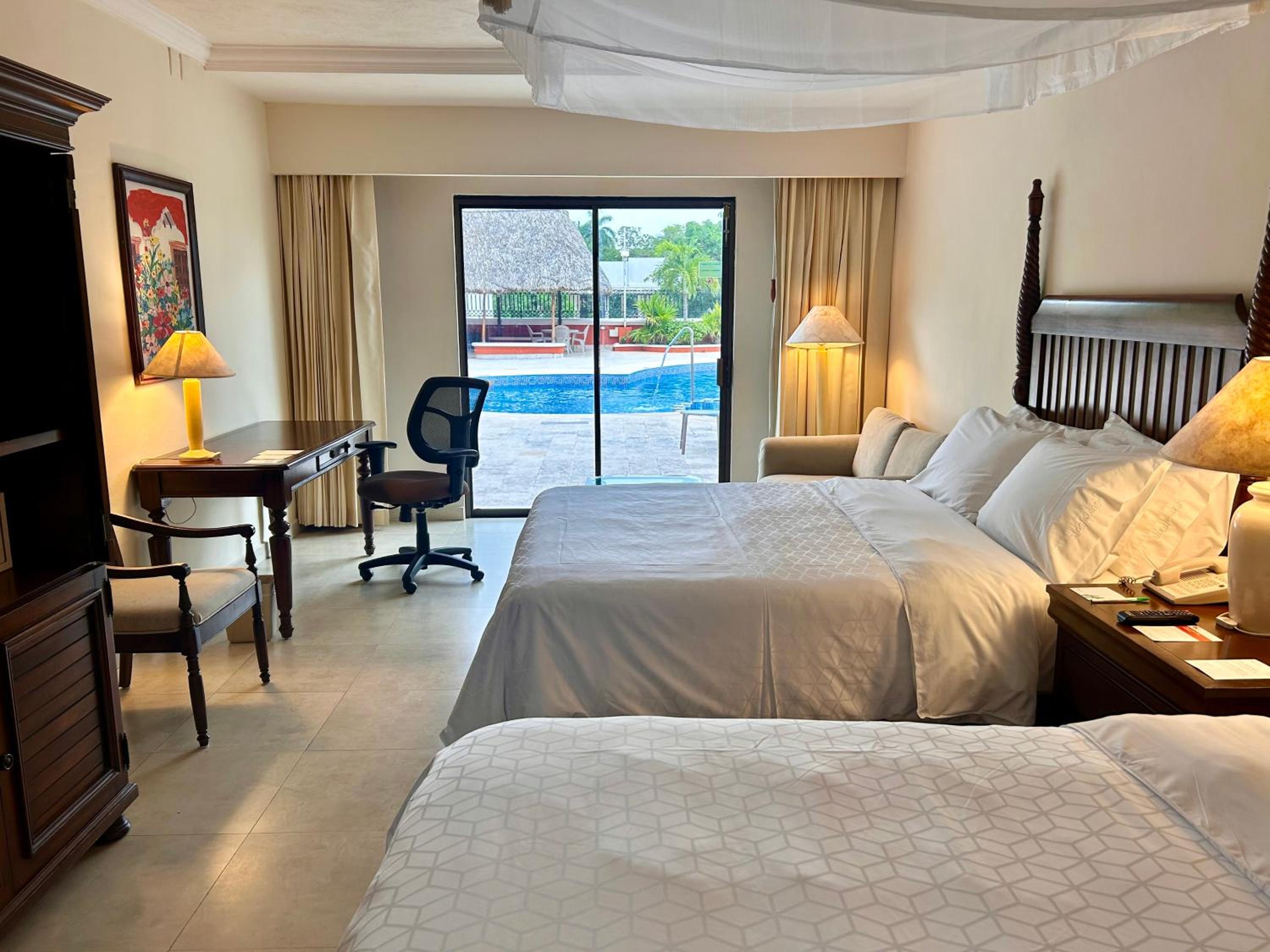 Two Single Beds Suite