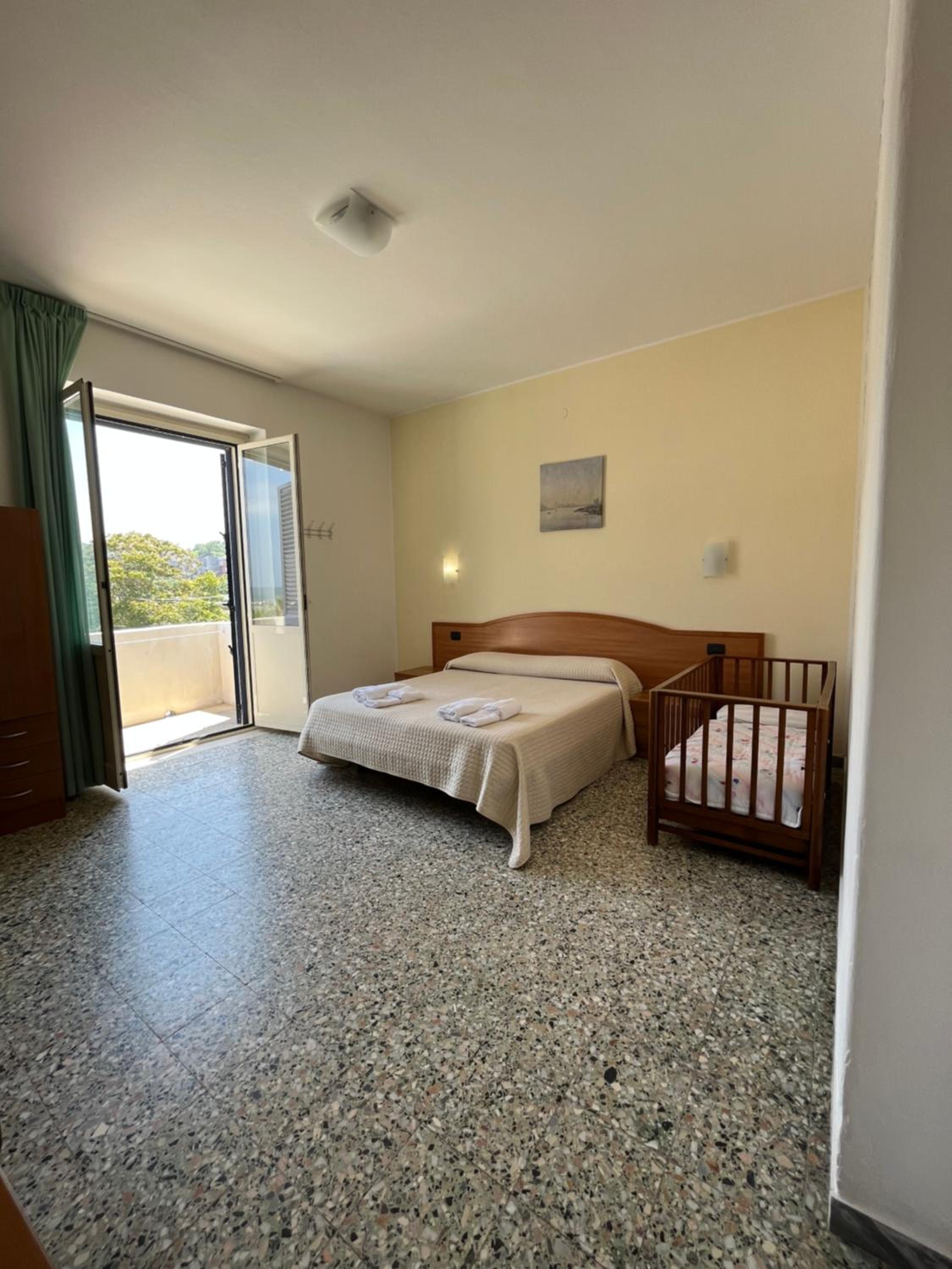 Double Room - Photo 4