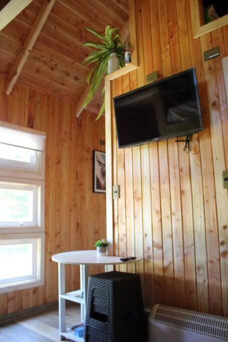One-Bedroom House photo 1