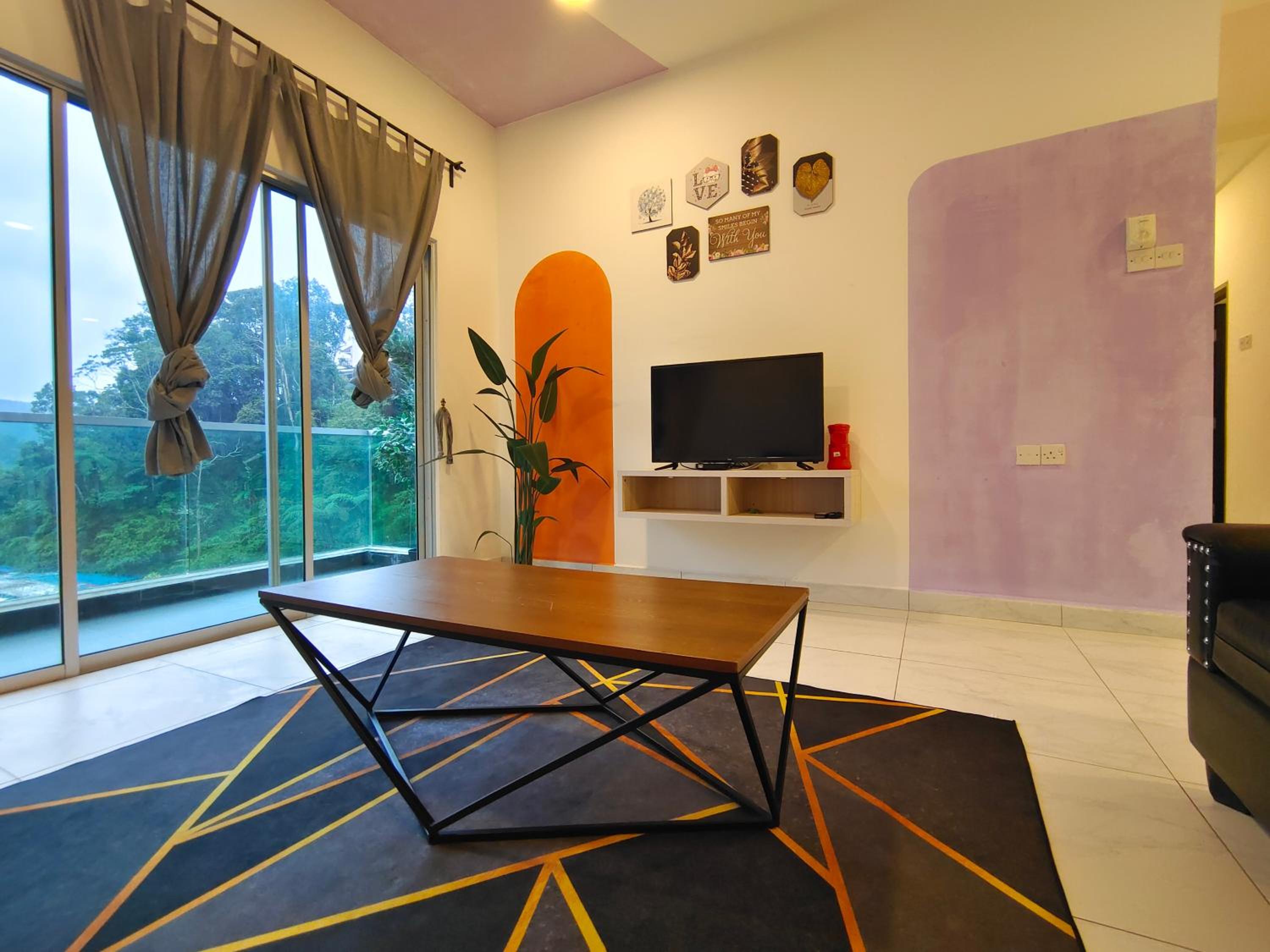 Apartment with Balcony - Photo 8