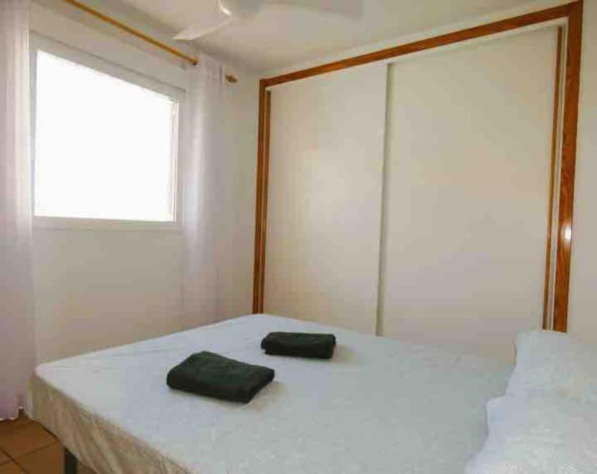 Three-Bedroom Apartment photo 2