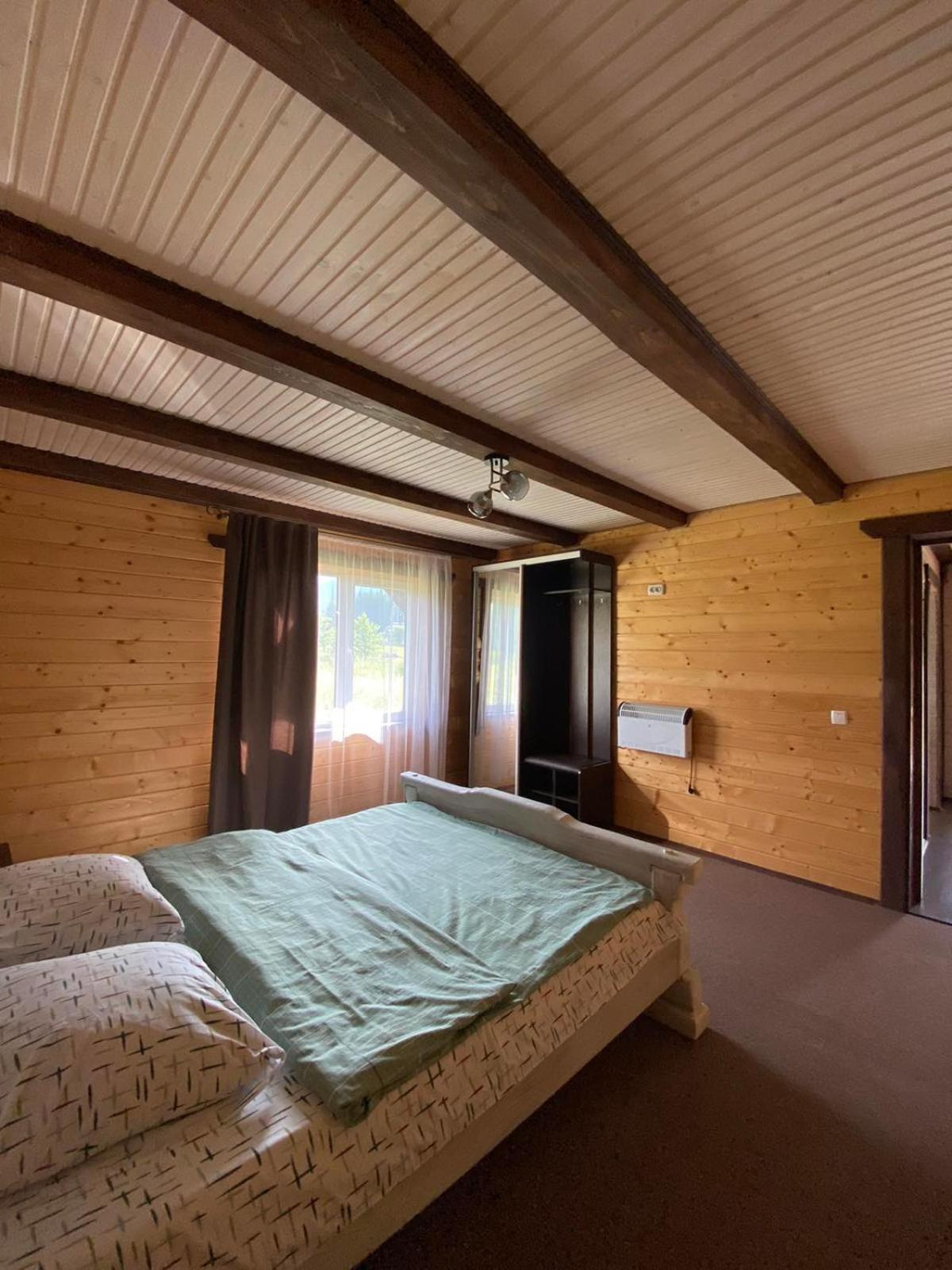 Four-Bedroom House photo 2