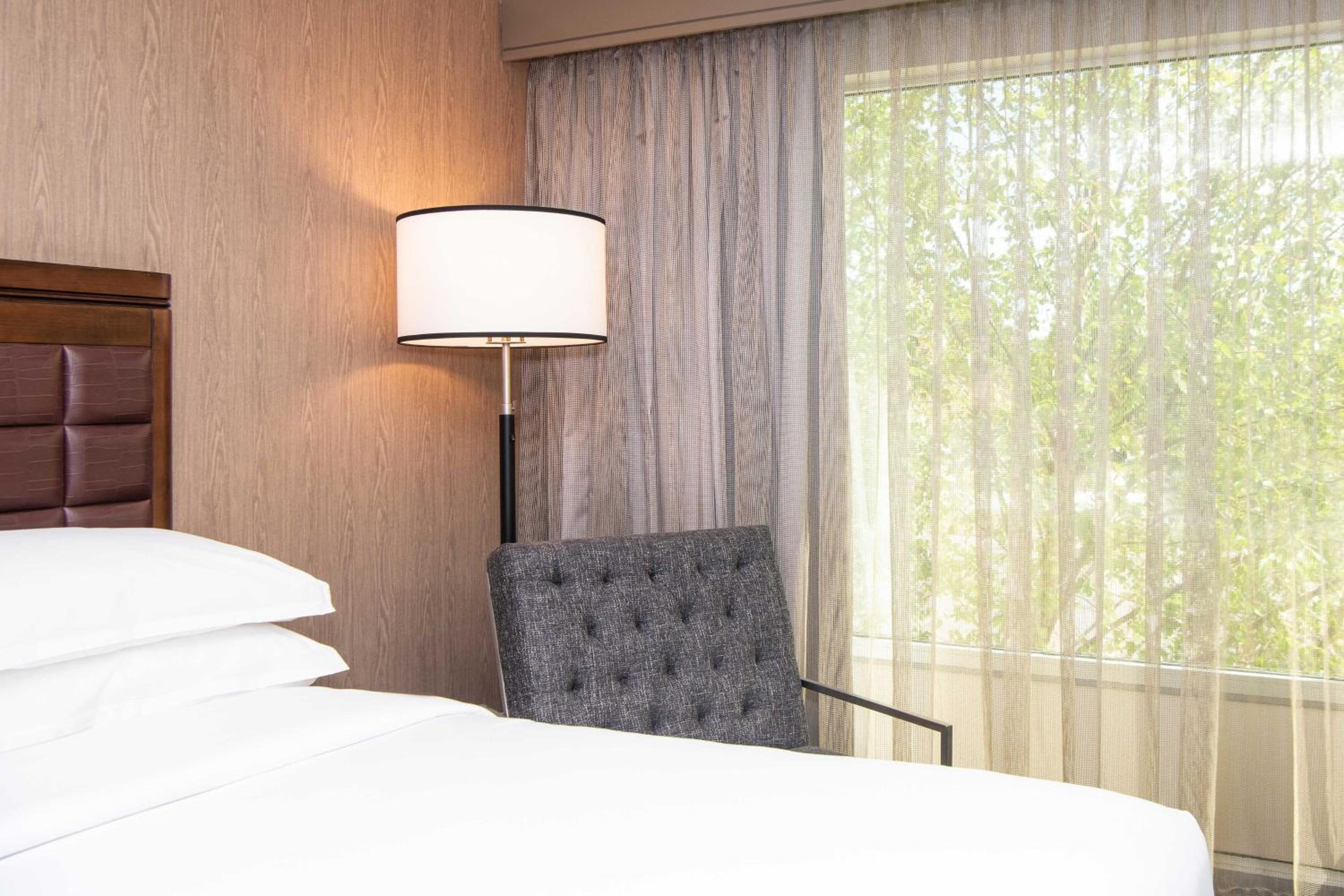 Guest room, 2 Queen - Photo 4