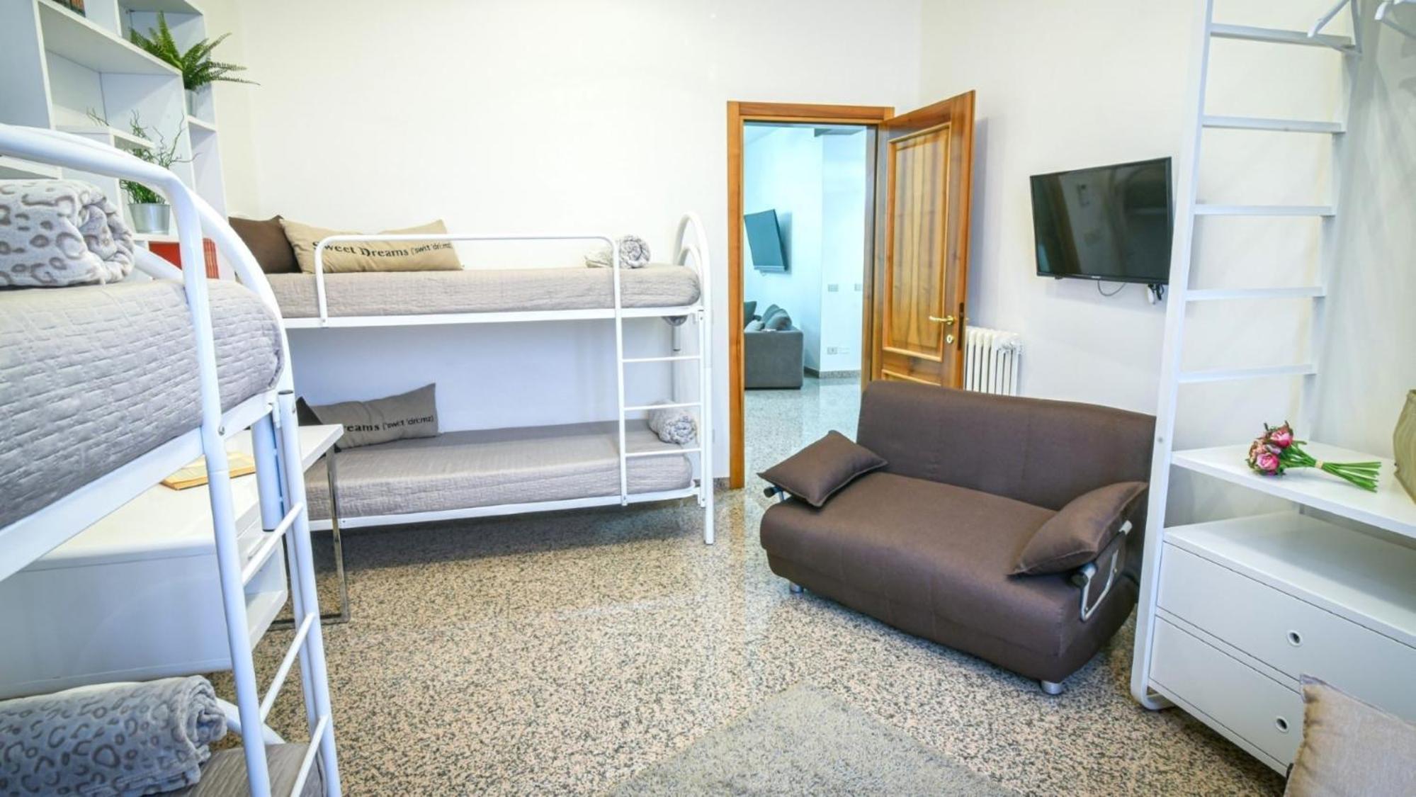 Penthouse Apartment photo 3