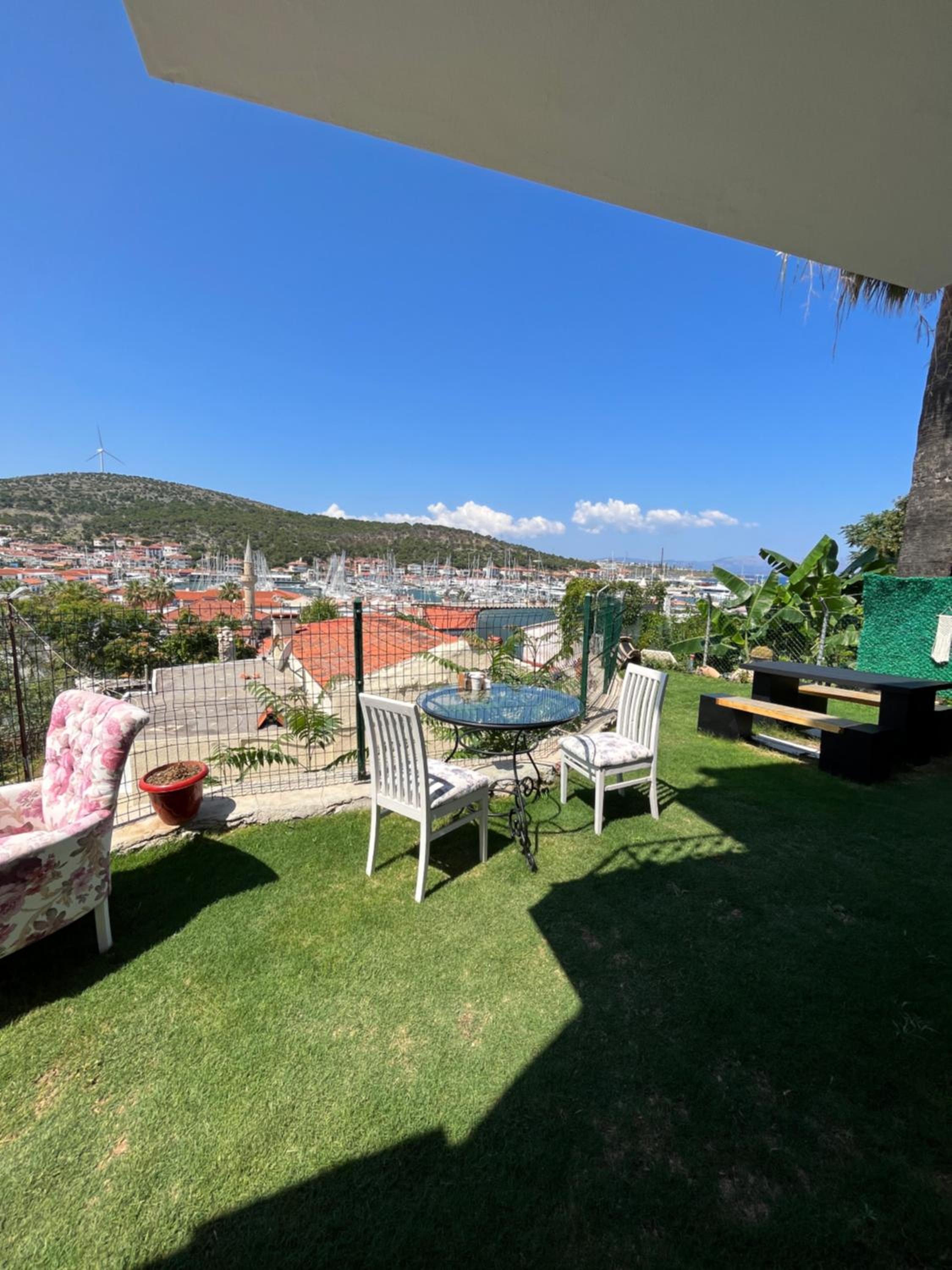 Deluxe Double Room with Sea View - Photo 3