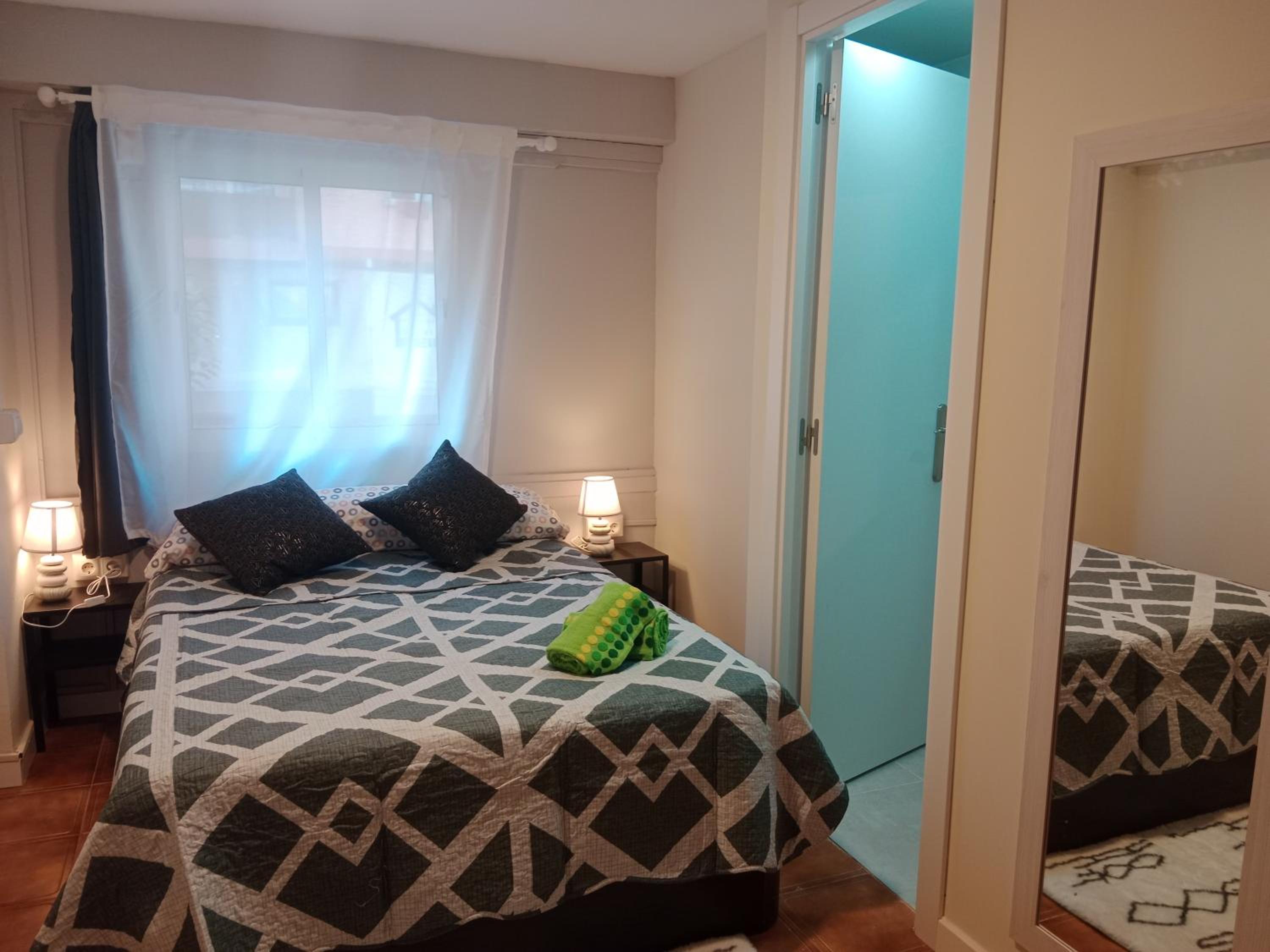 Habitación Doble con Baño Privado