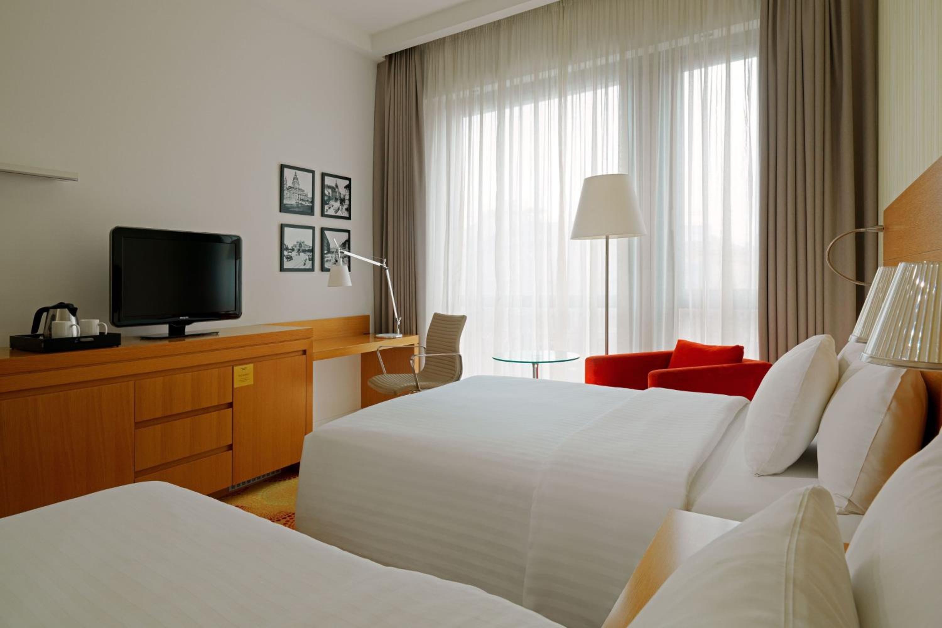 Deluxe Room with Two Double Beds