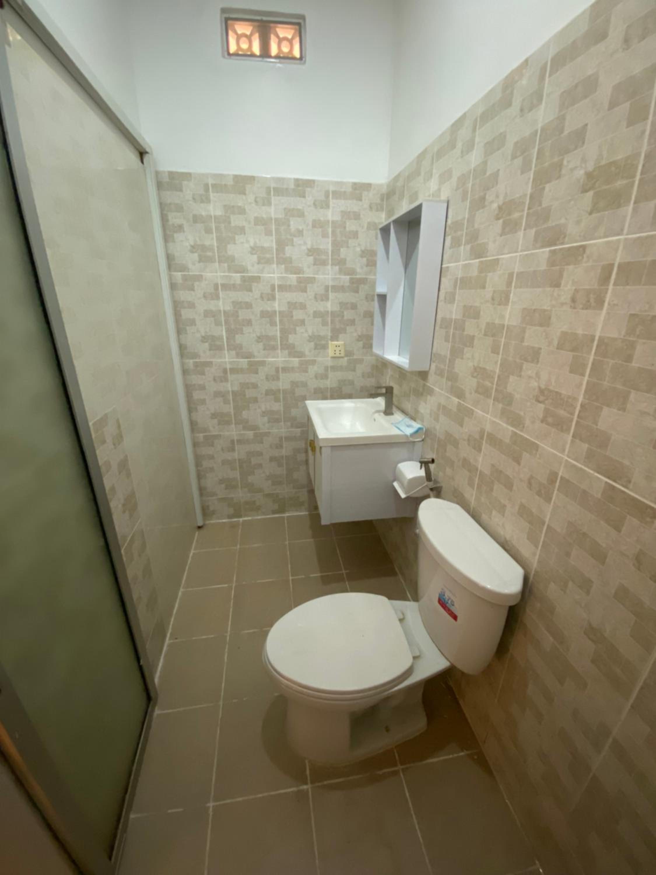Single Room with Bathroom photo 3
