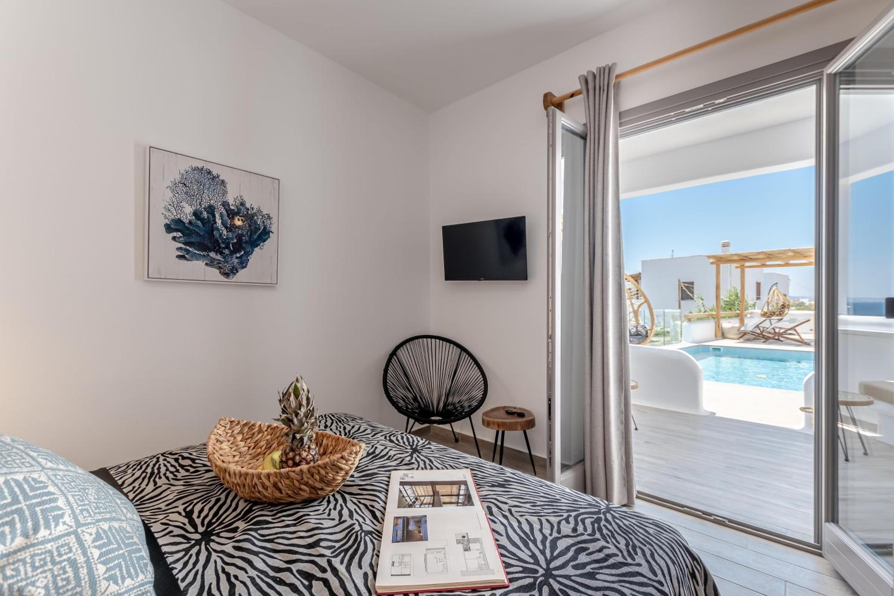 Deluxe Double Room with Sea View photo 1