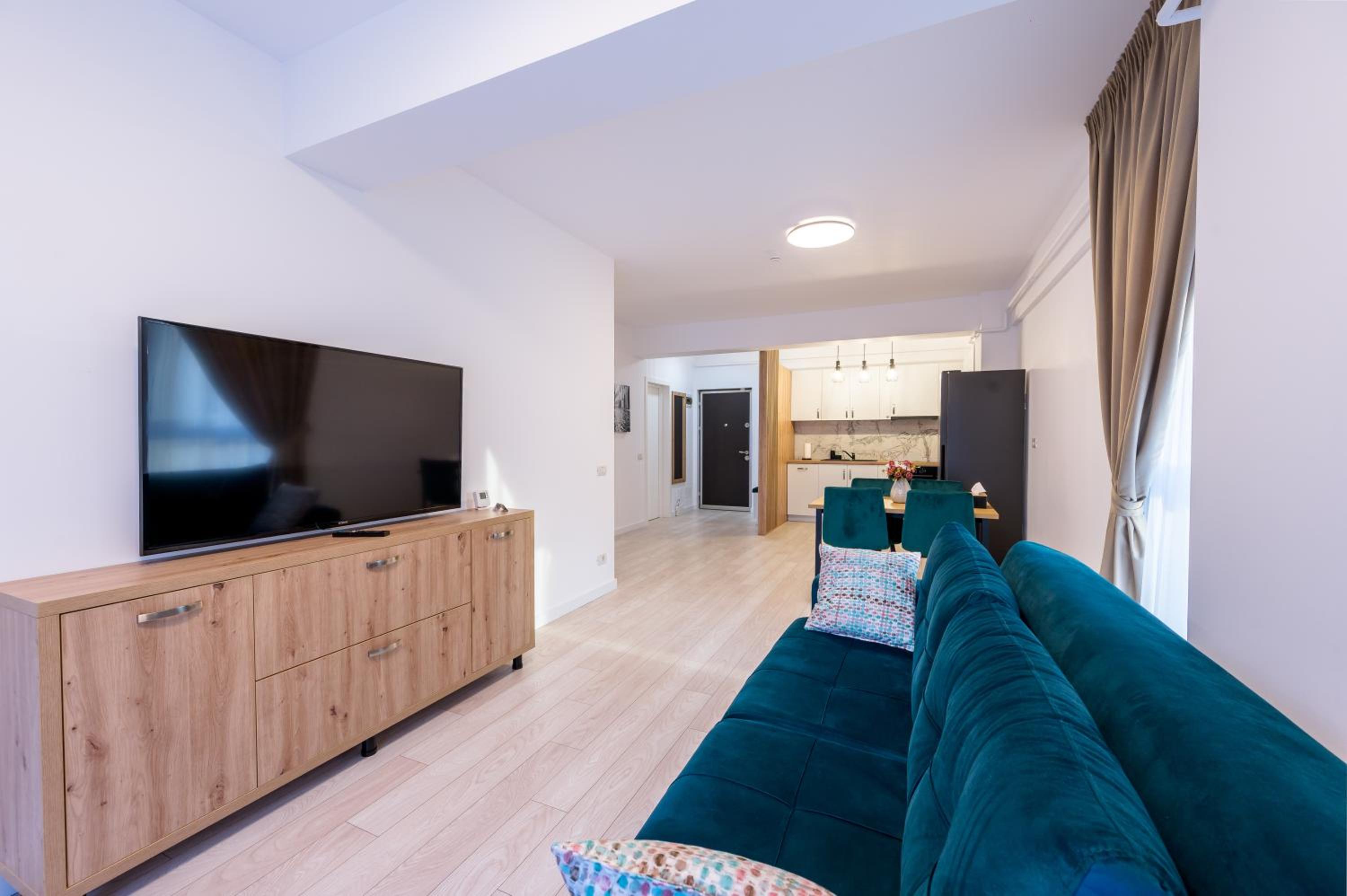 One-Bedroom Apartment photo 2