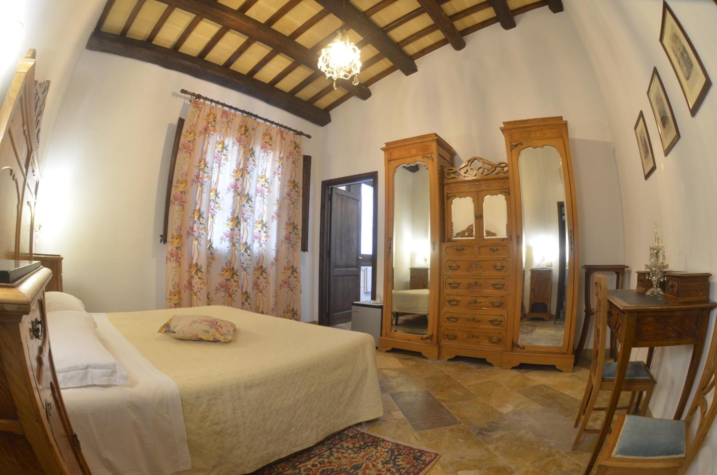 Deluxe Room photo 1