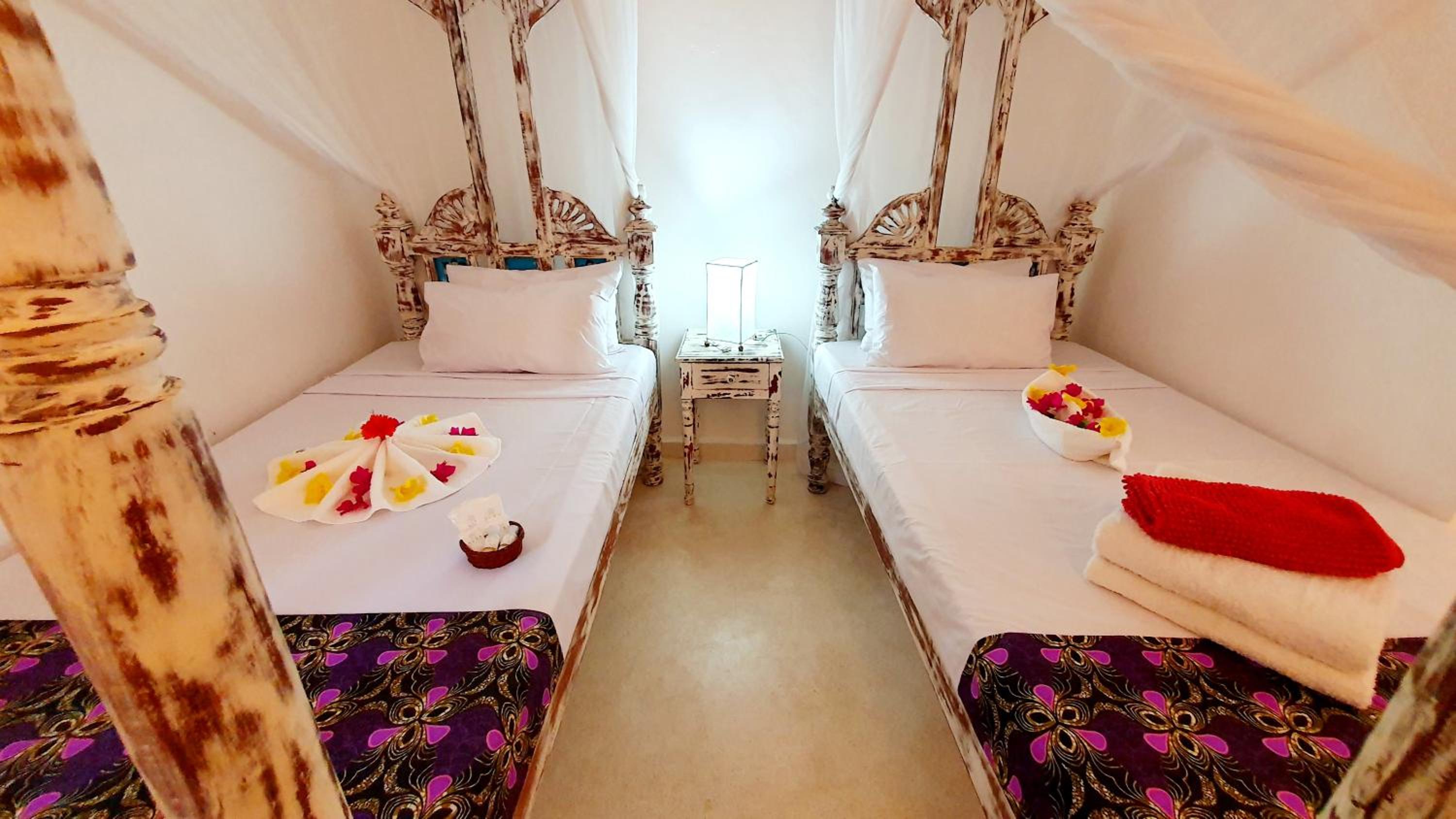 Twin Room With Private Bathroom