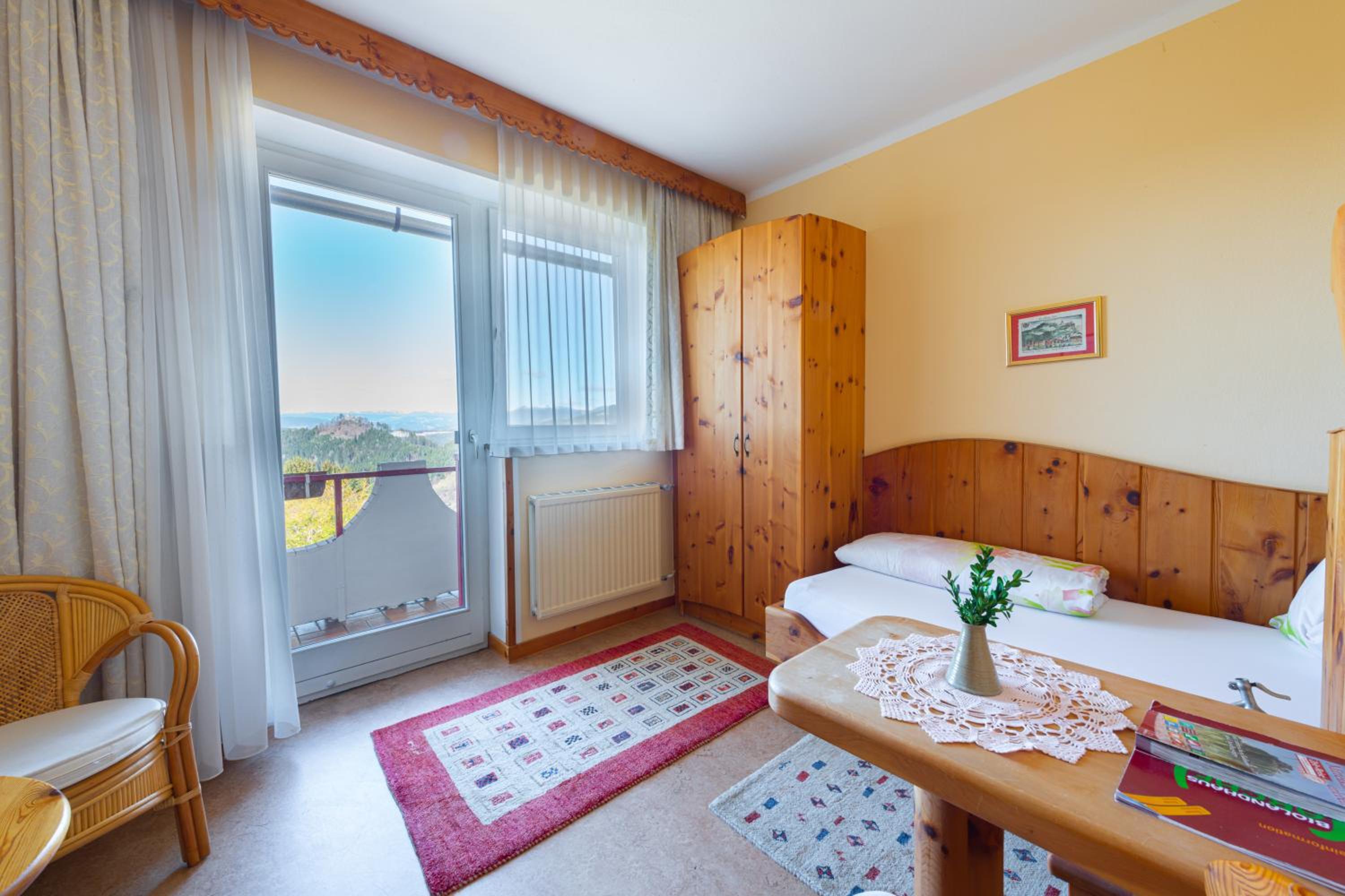 Single Room photo 1
