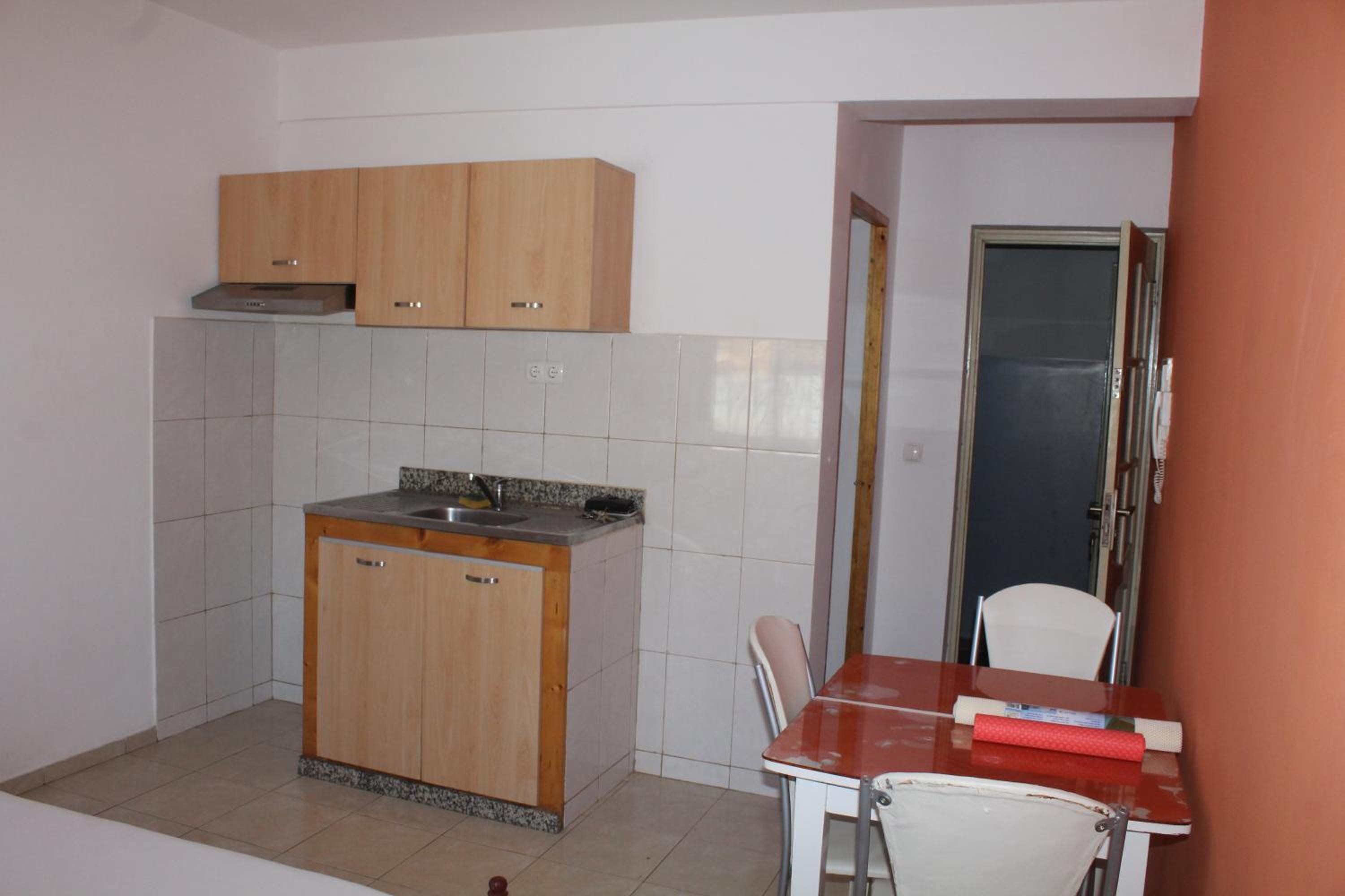 One-Bedroom Apartment photo 3