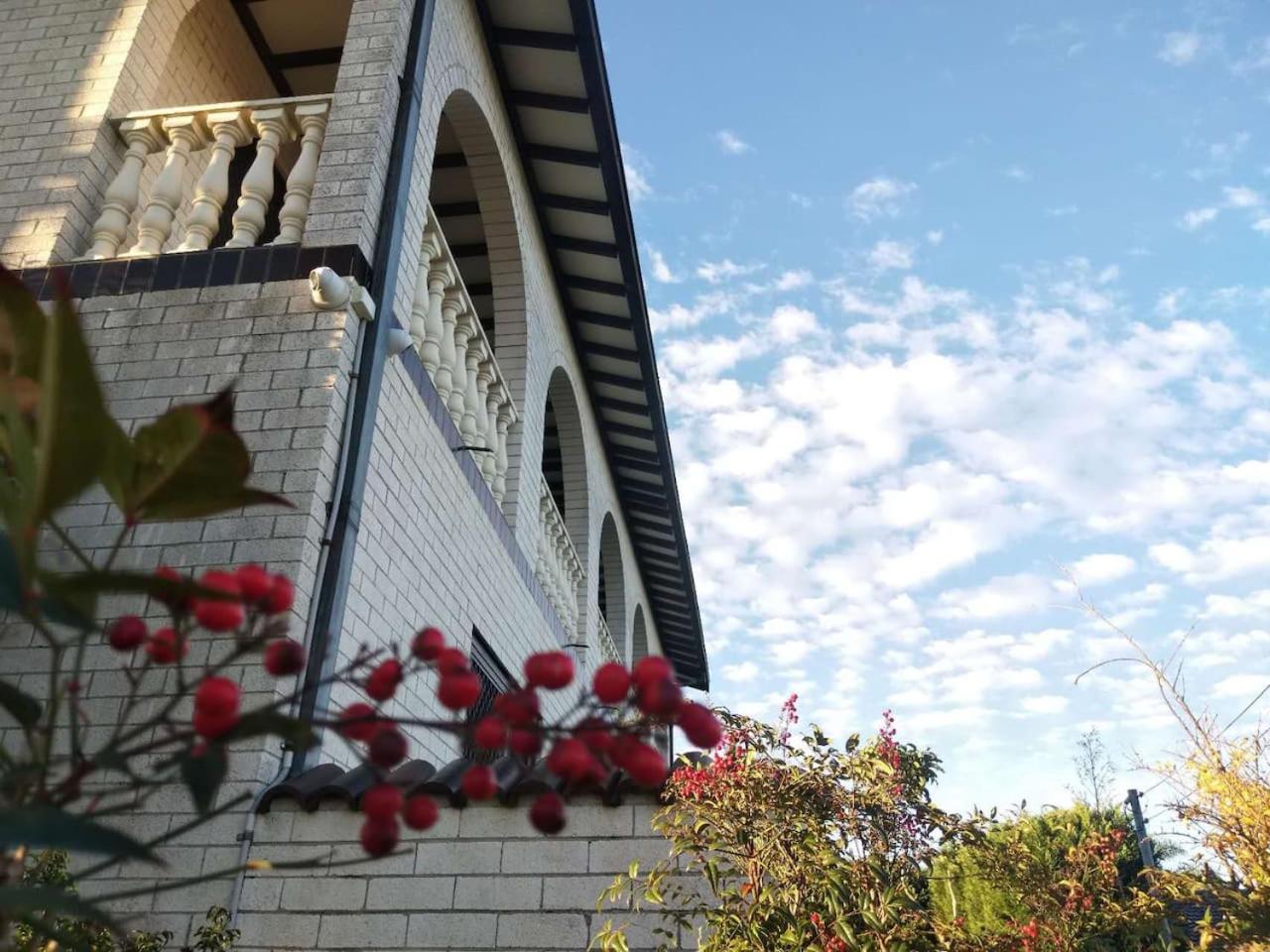 Villa photo 3