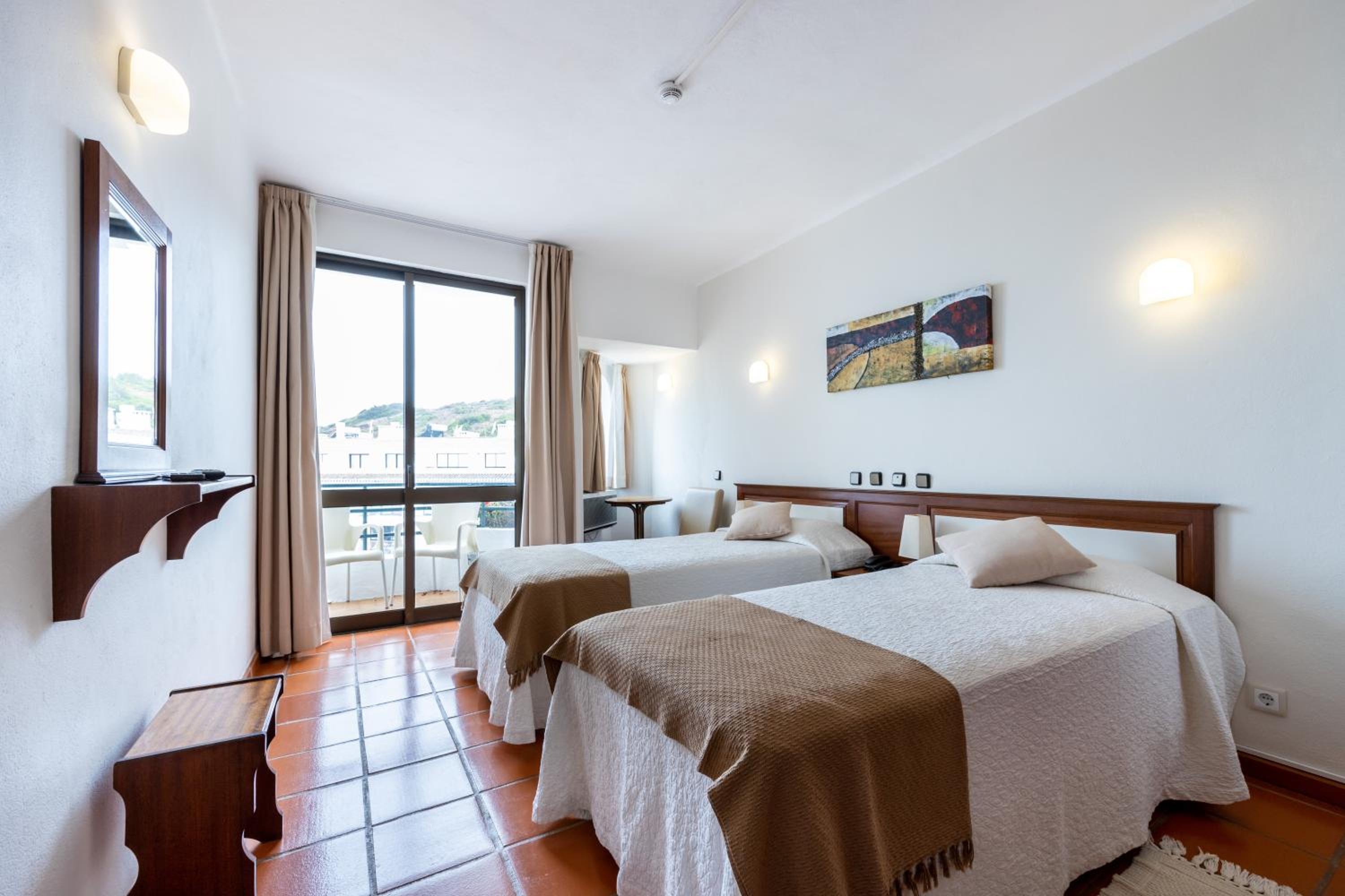 Superior Double or Twin Room photo 2