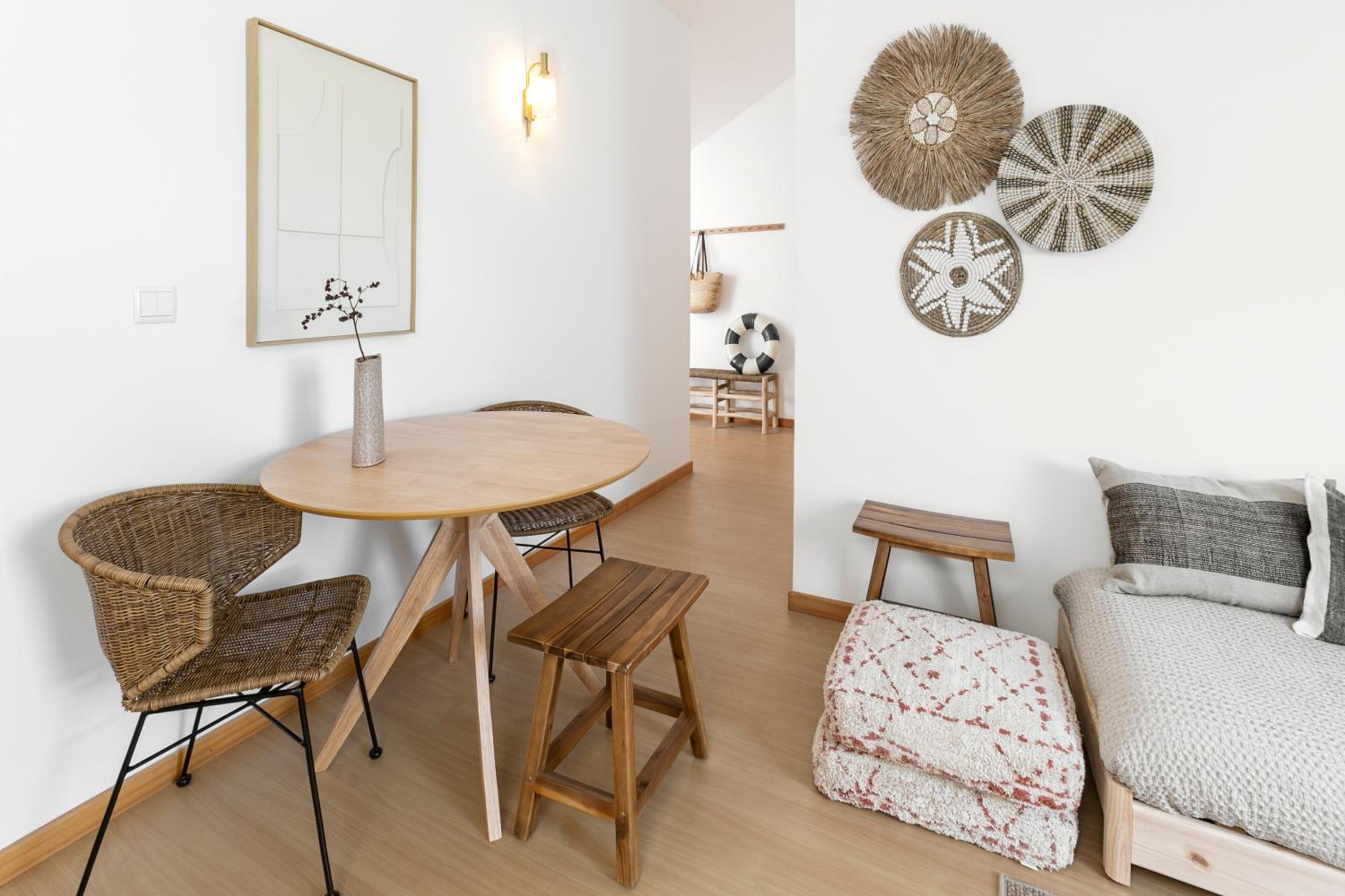Studio Apartment photo 2