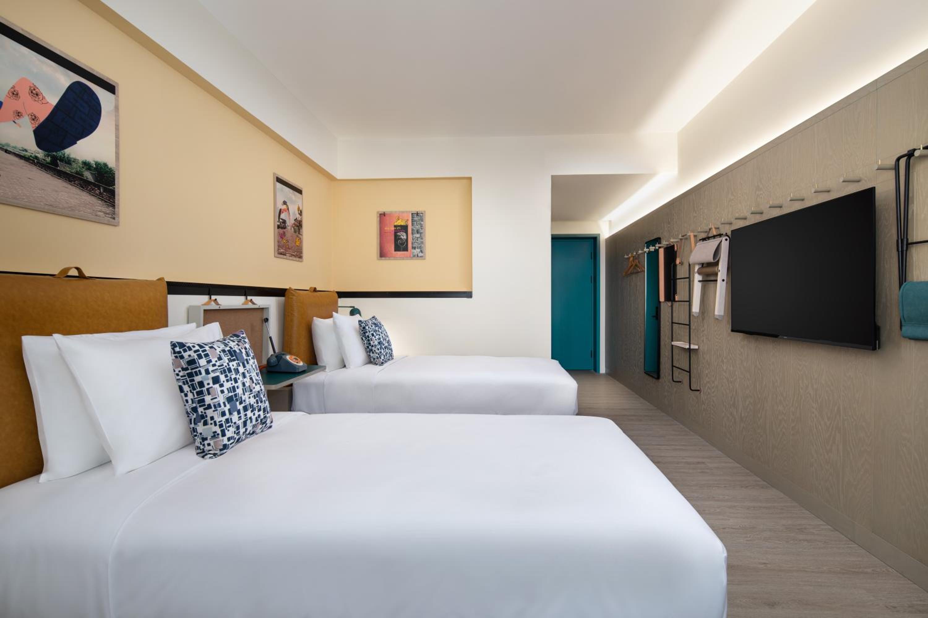 Standard Twin Room