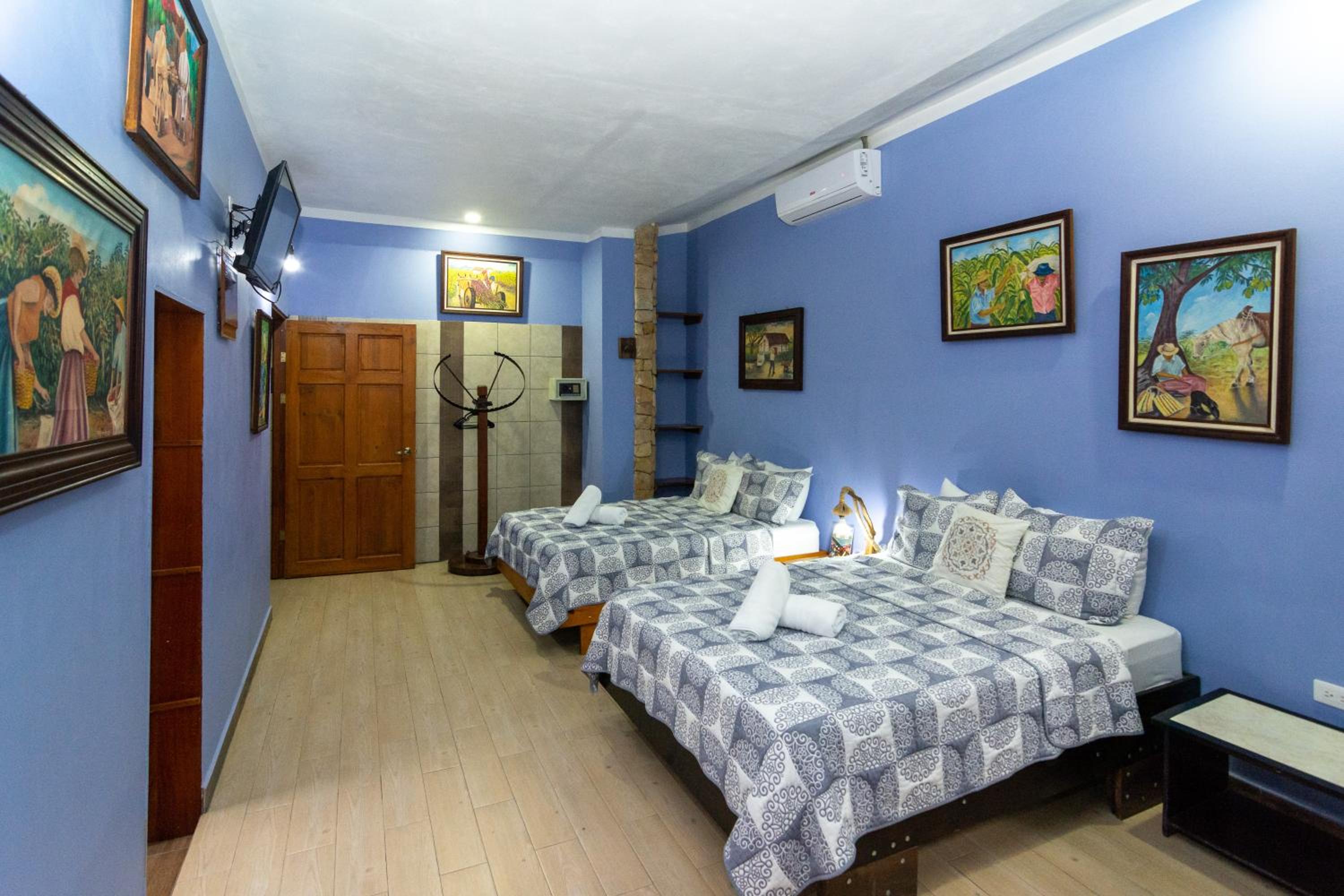 Standard Quadruple Room