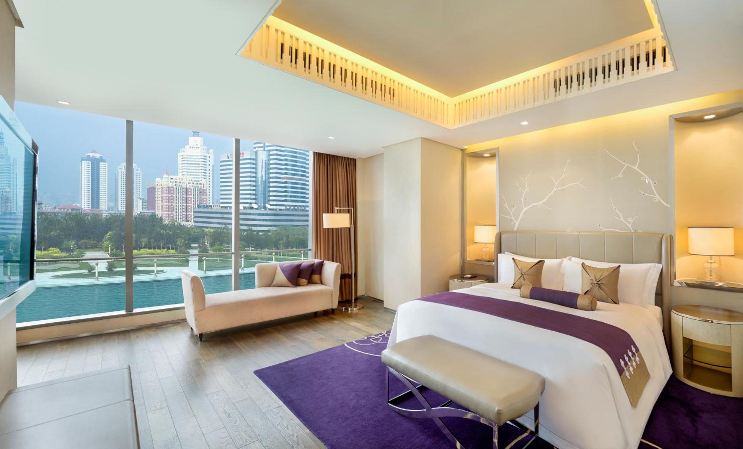 St Regis Suite With River view
