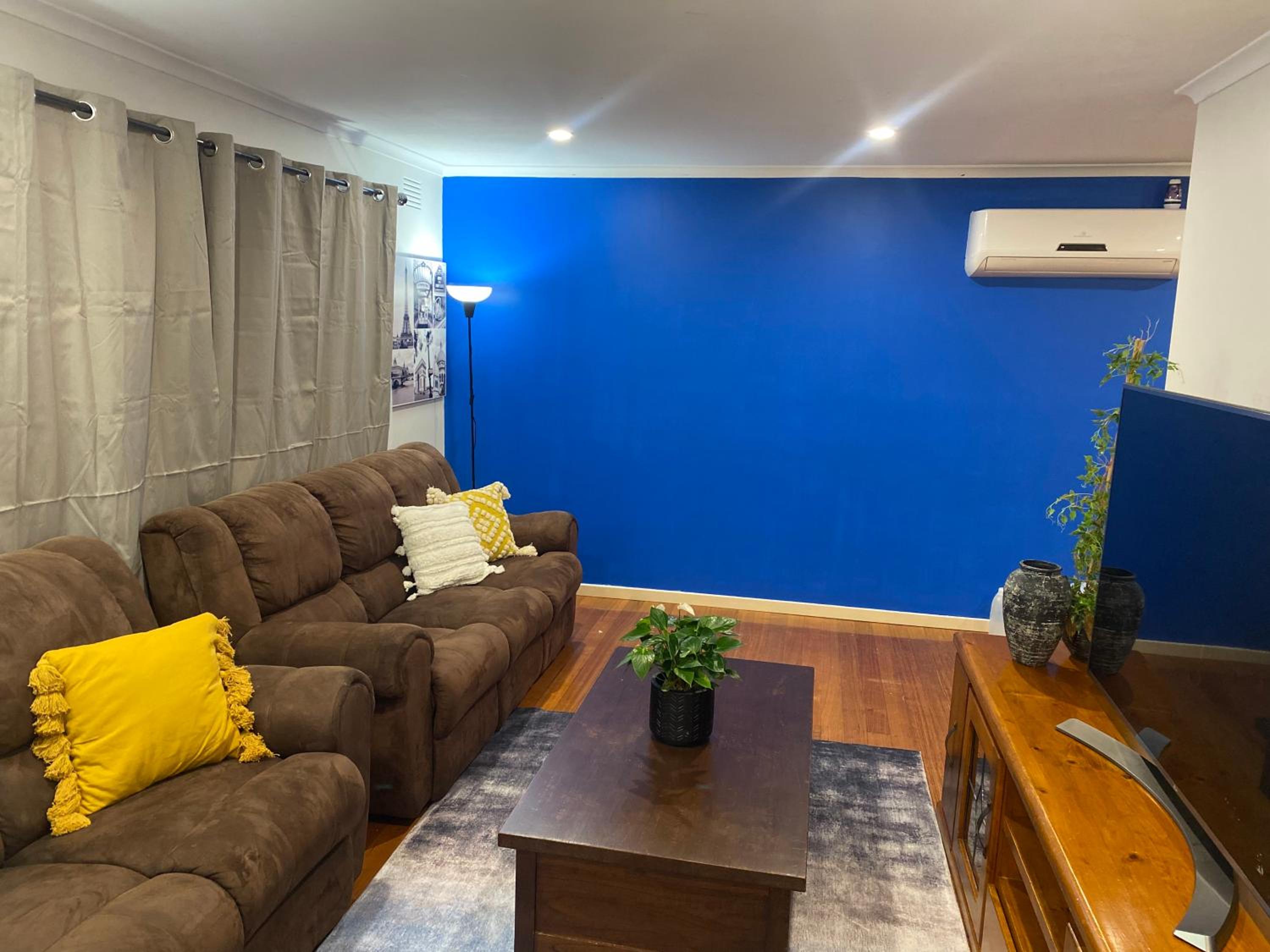 Three-Bedroom House photo 1