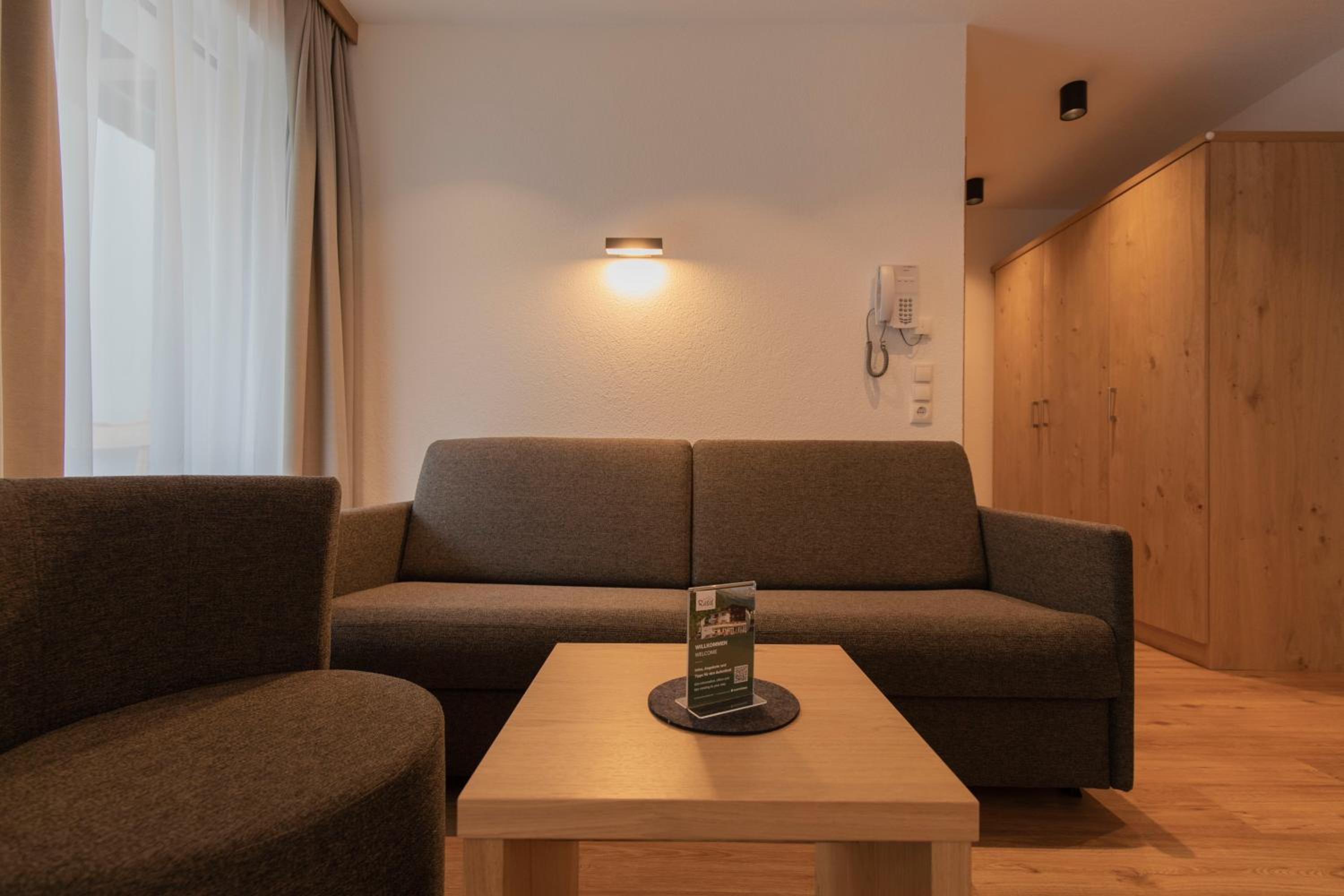 Superior Double Room - Photo 7