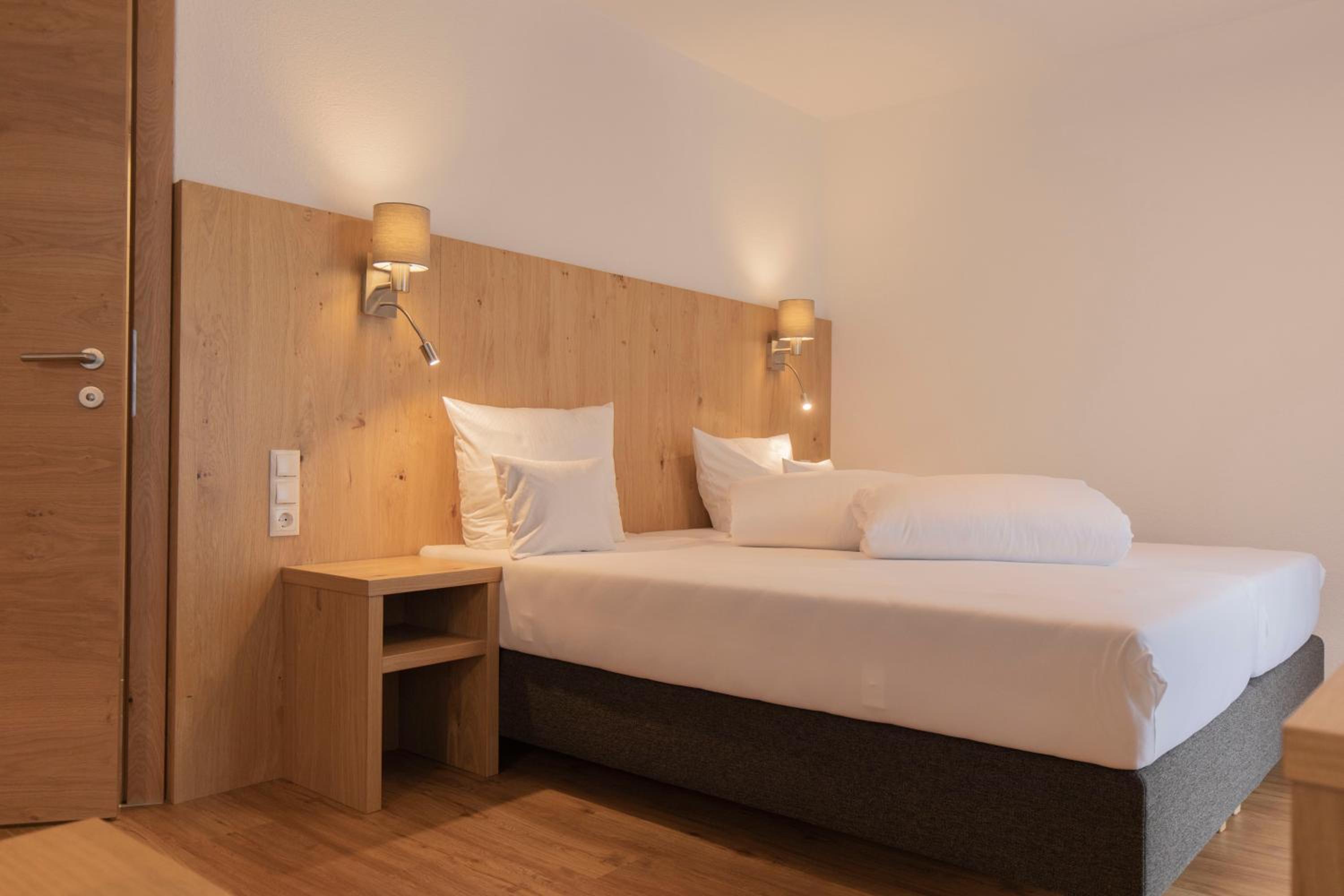 Superior Double Room - Photo 9