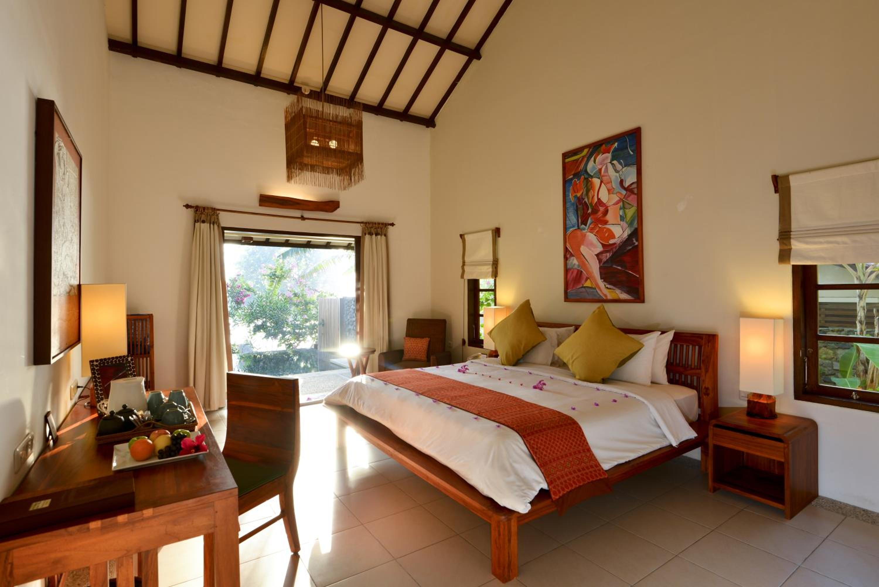 Villa - Beach Front