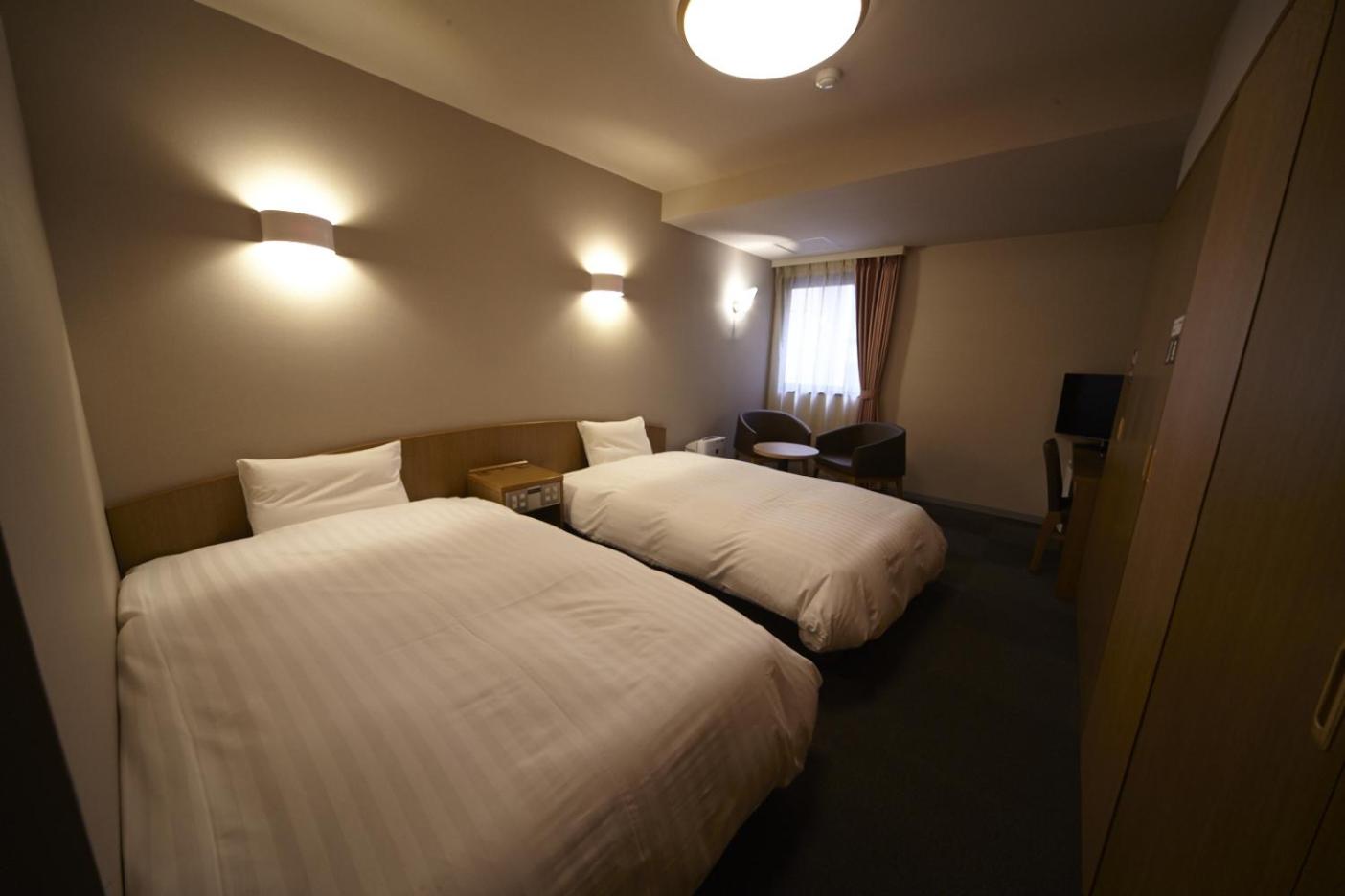 Standard Twin Room - Non-Smoking【public bath for male only】 - Photo 1