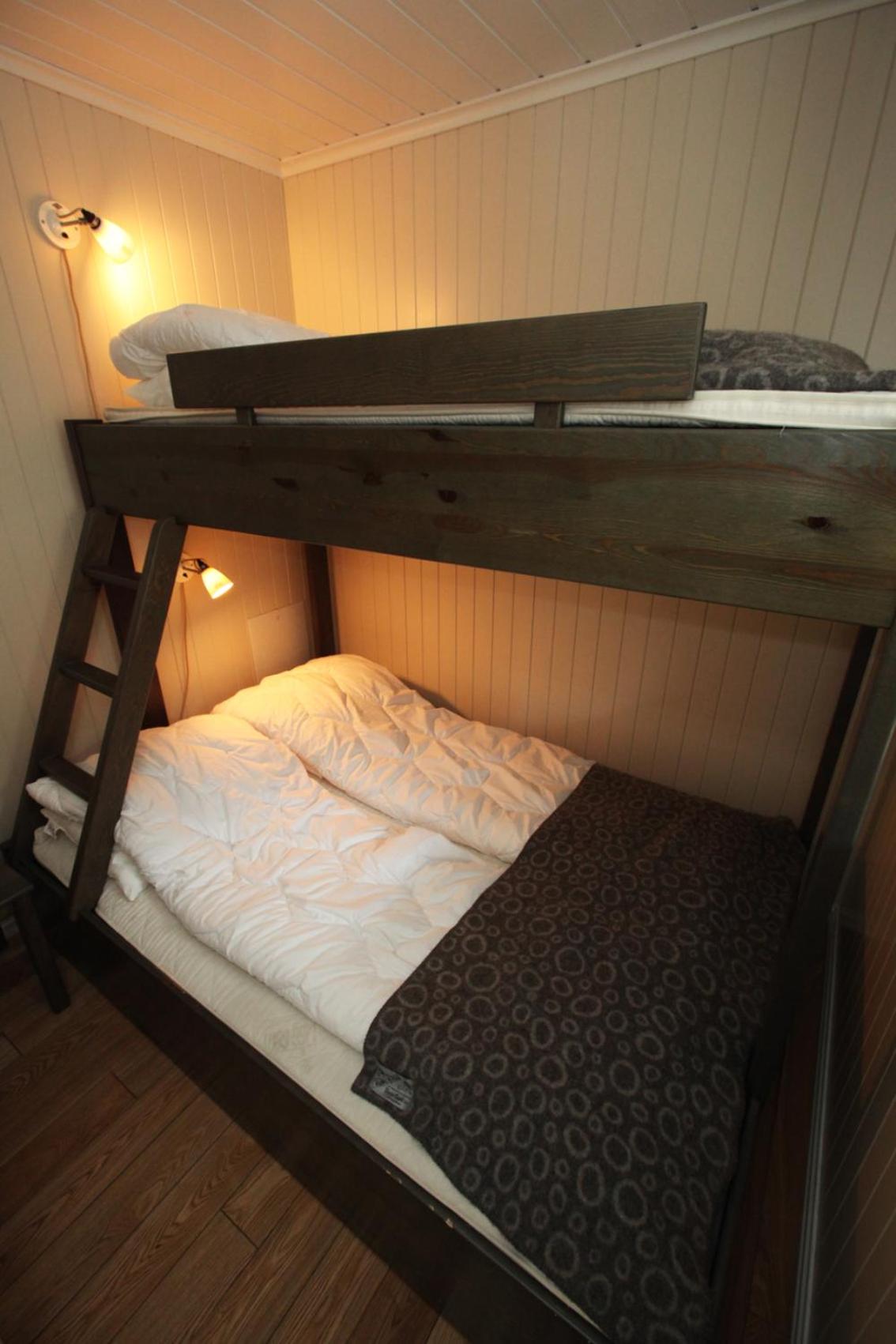Four-Bedroom Apartment with Sauna (8 Adults)