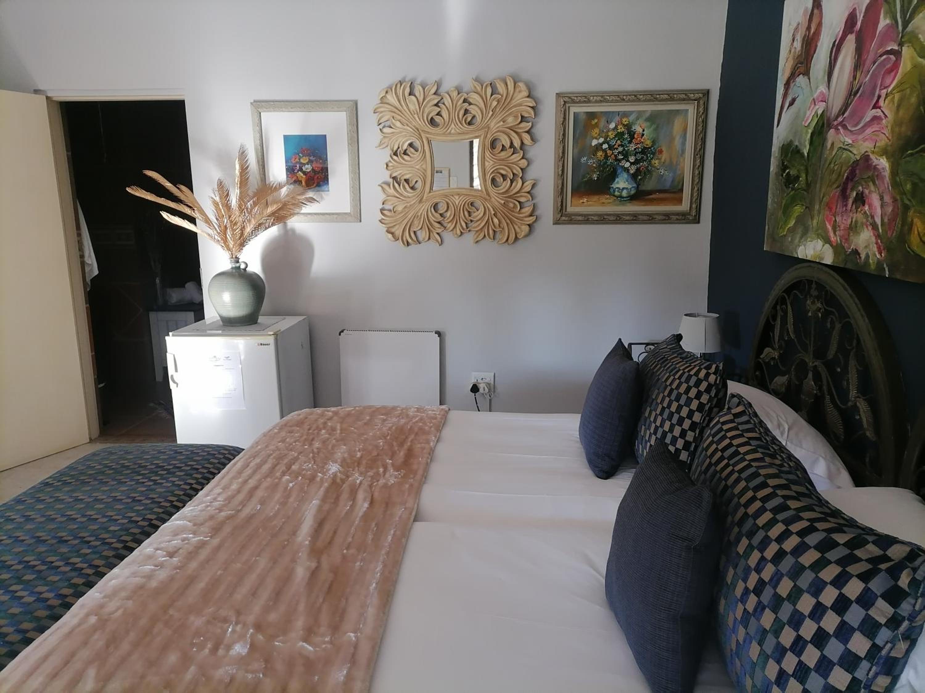 Standard Twin Room photo 2