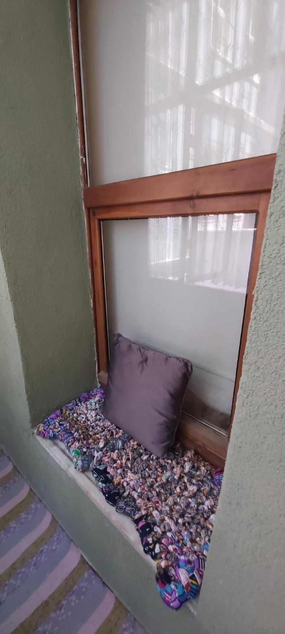 Single Room with Private Bathroom photo 3
