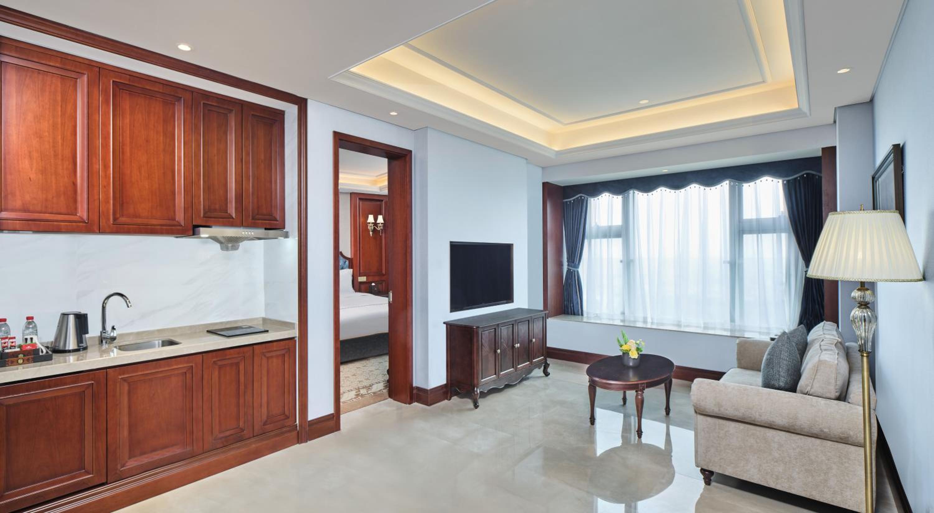 One-Bedroom Suite photo 2