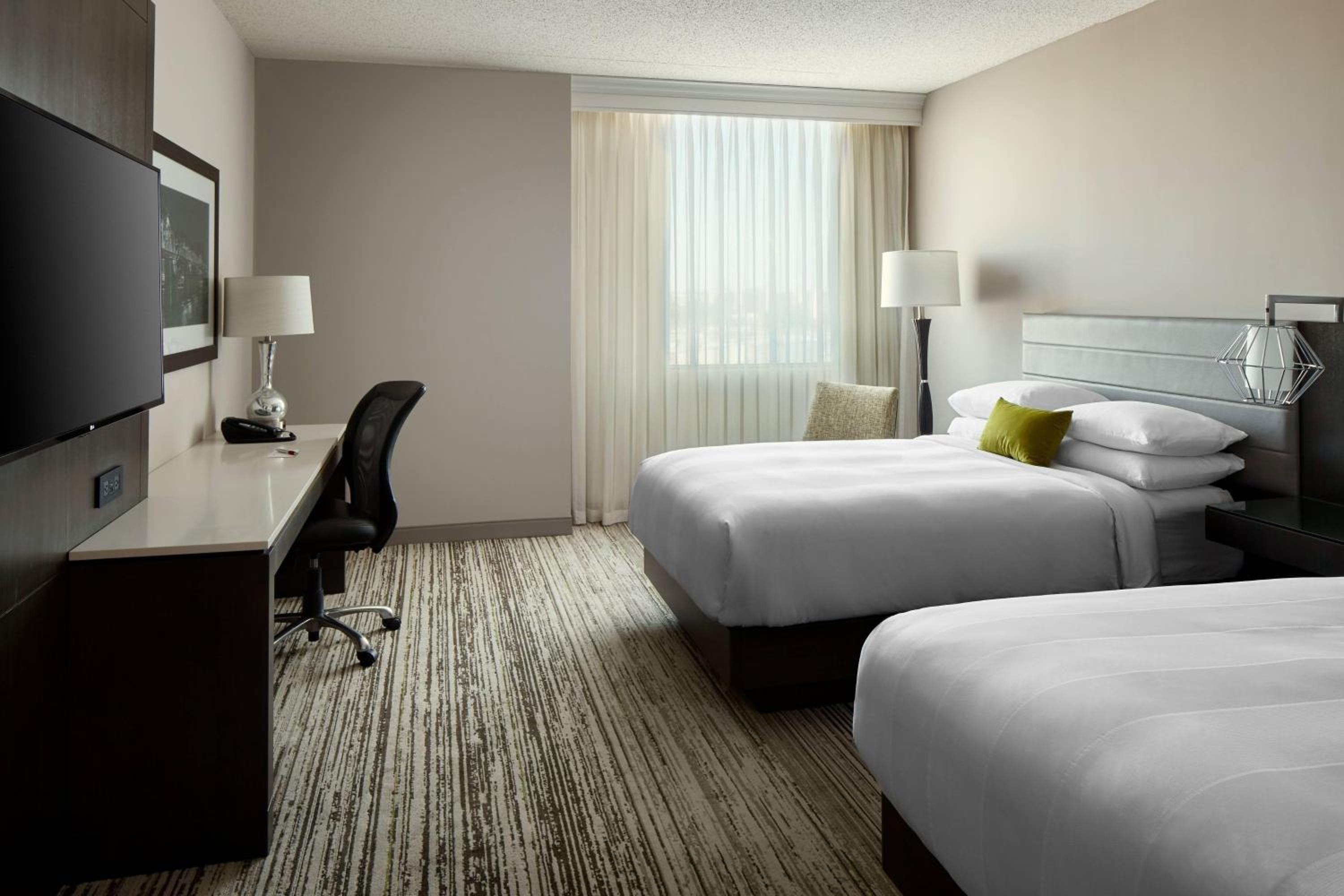 Double Room with Two Double Beds - Photo 1