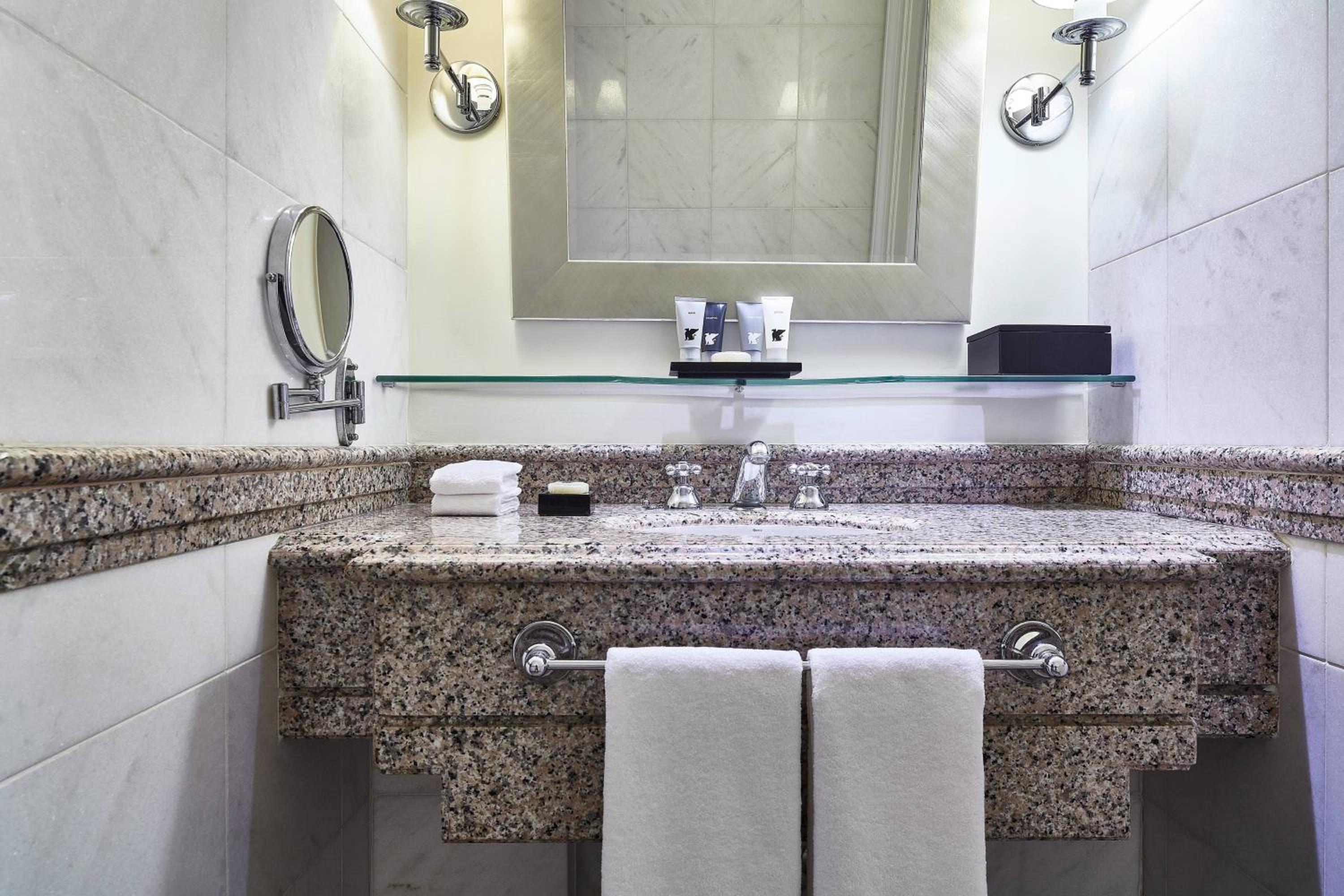 Deluxe Guest room, 1 King