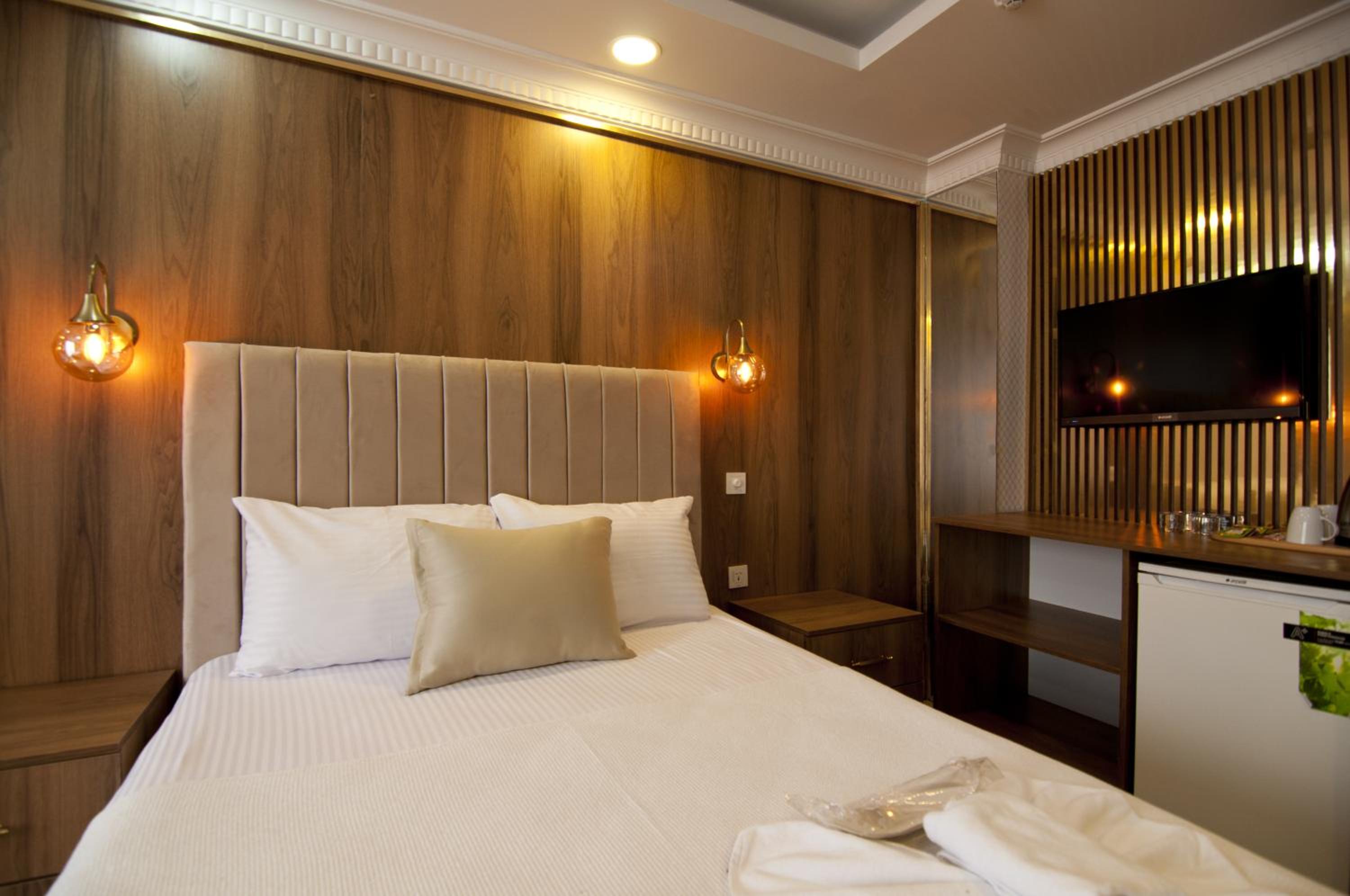 Standard Triple Room photo 2