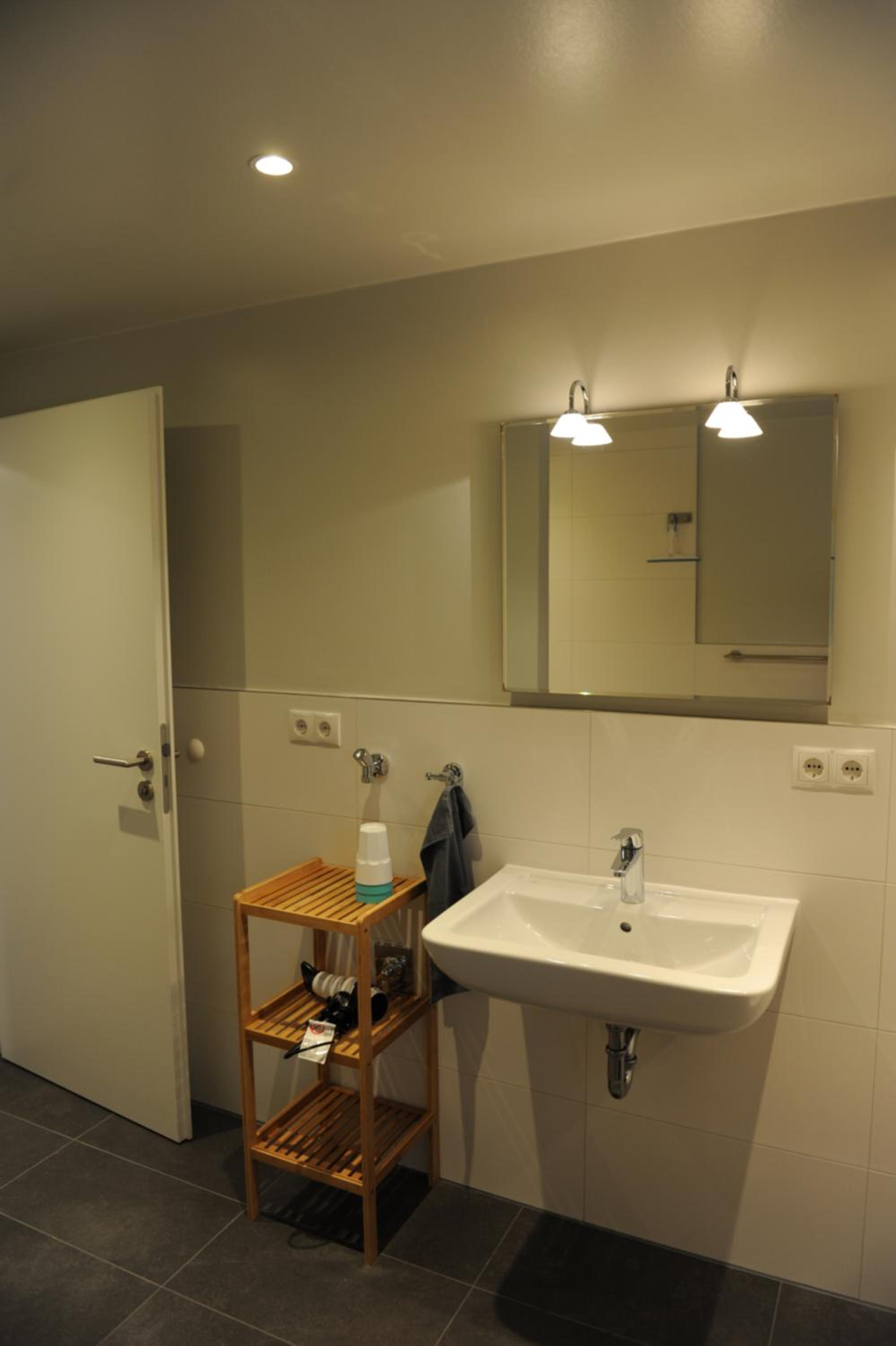 Three-Bedroom Apartment photo 2