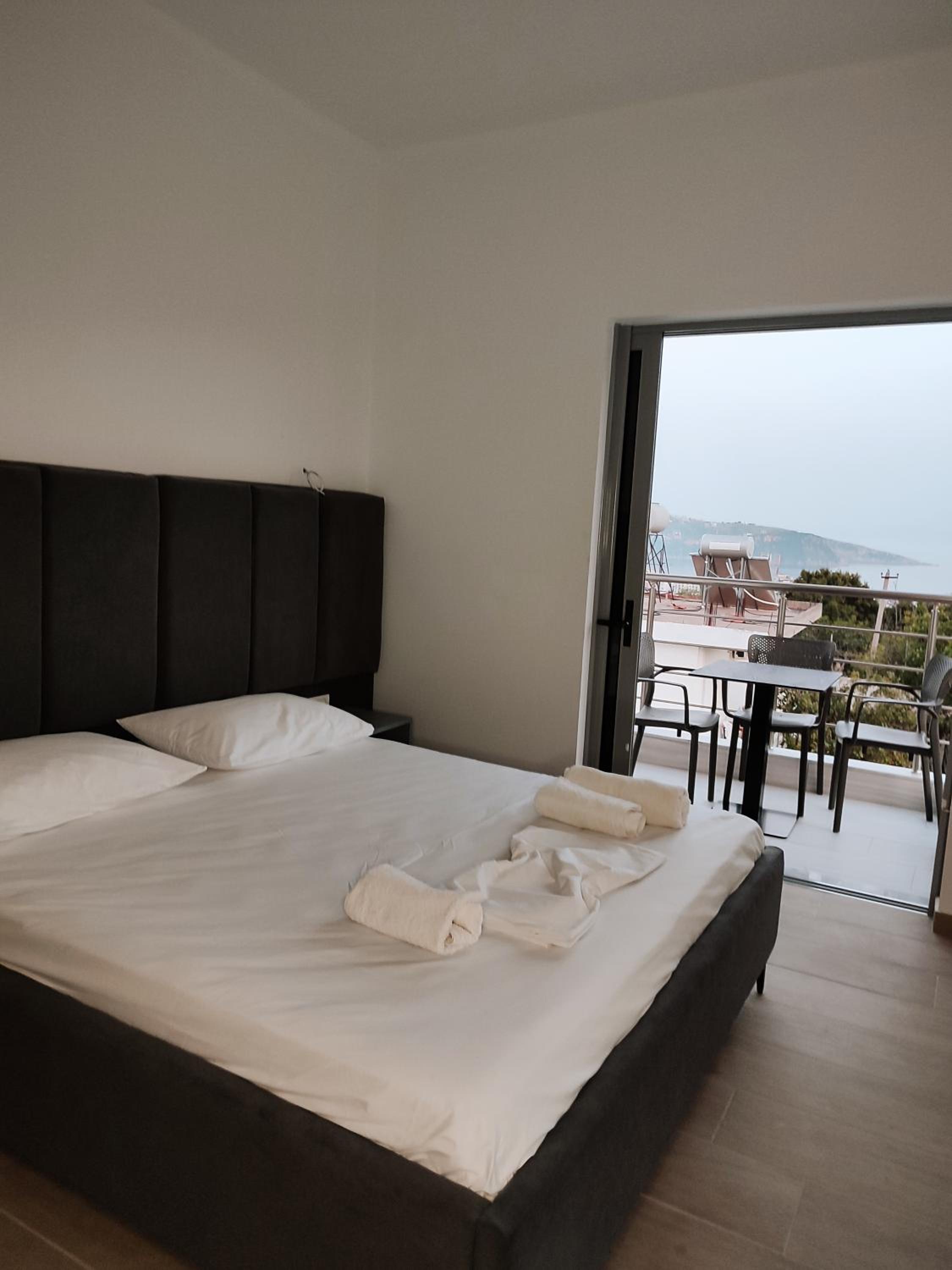 Double Room with Balcony and Sea View