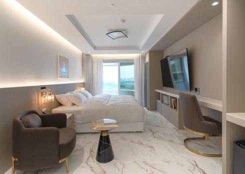 Main Building - Superior Double Room - Photo 3