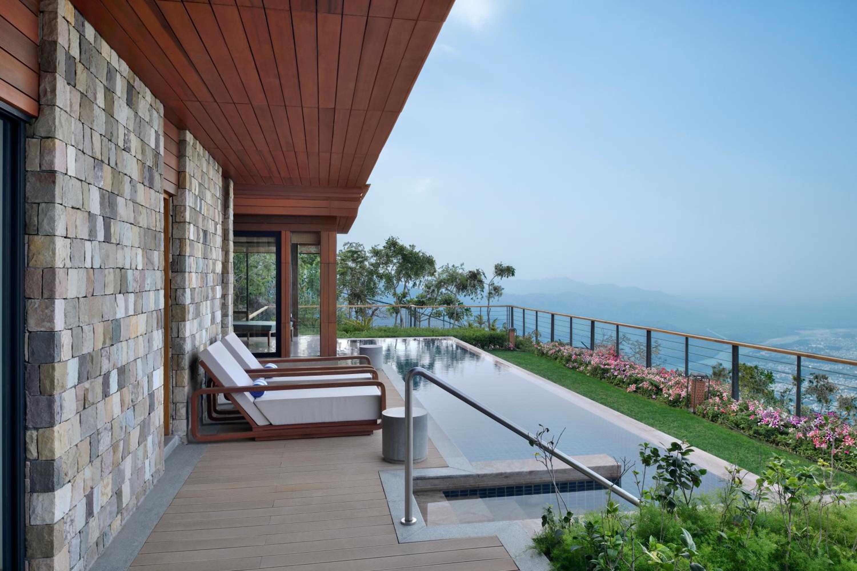 Royal Garden Villa with Balcony and Mountain View Royal Garden Villa with Balcony and Mountain View