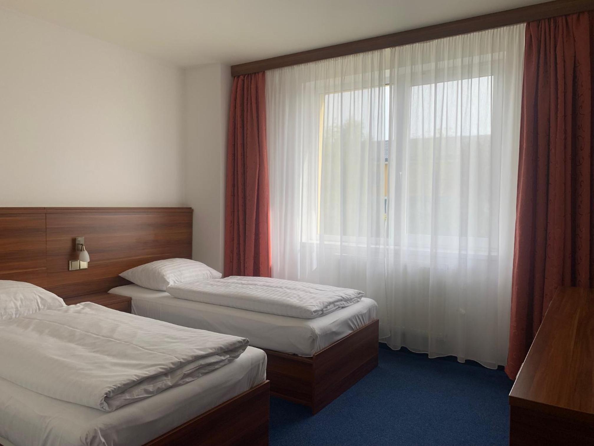 Two-Bedroom Suite photo 2