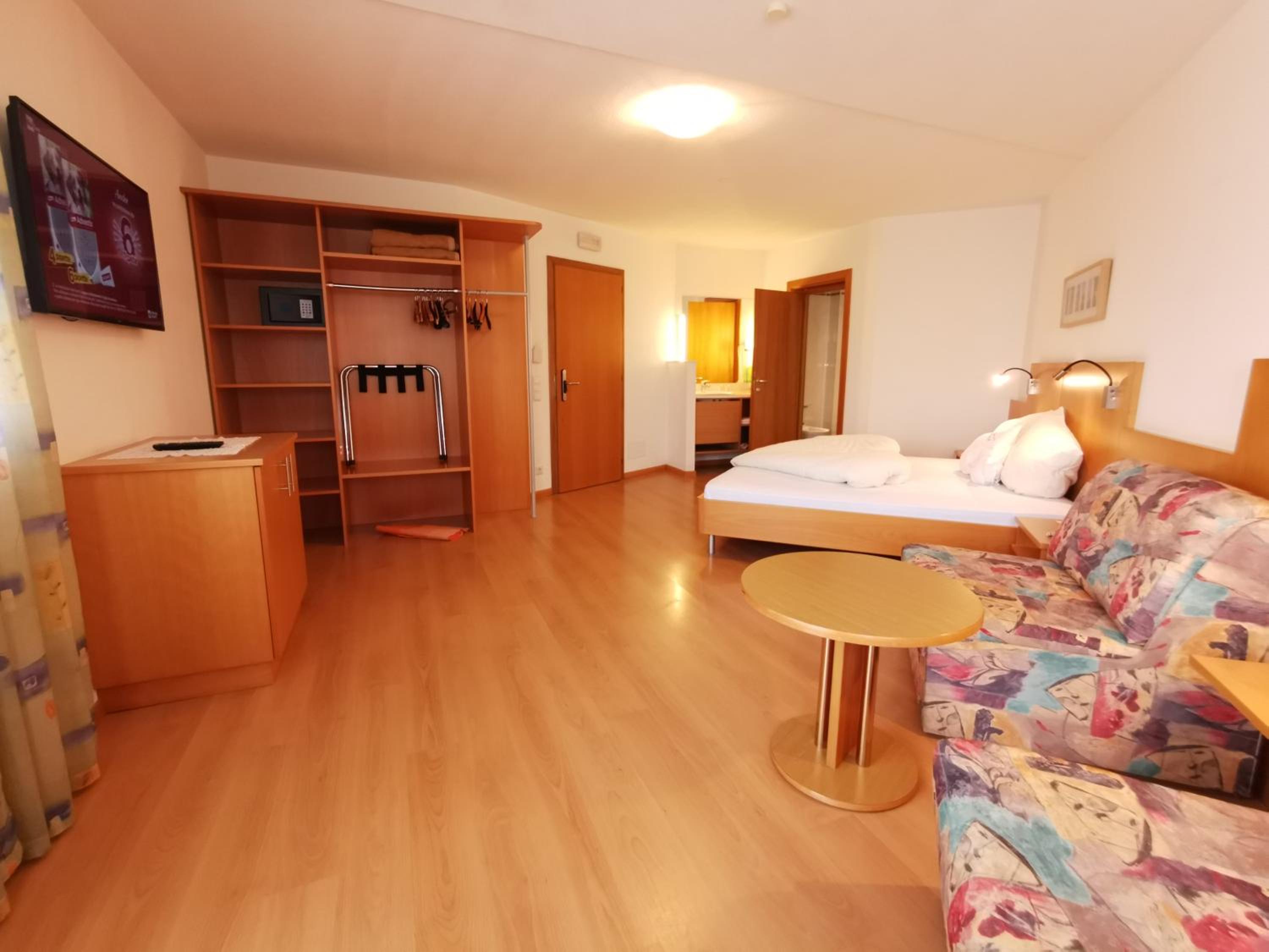 Classic Triple Room