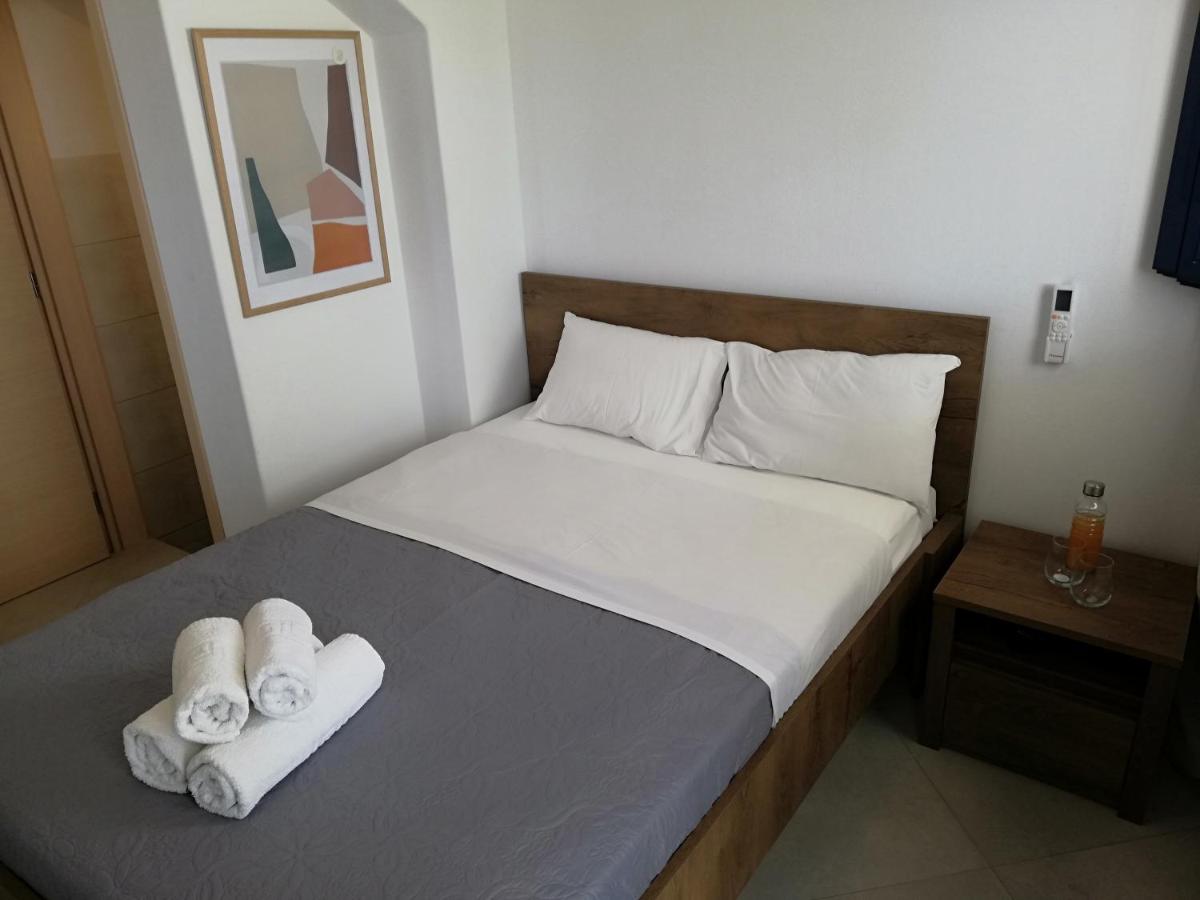 Economy Double Room photo 3