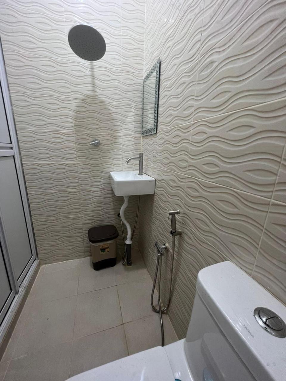 One-Bedroom House photo 2