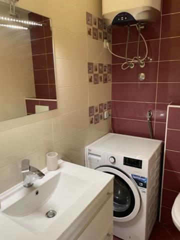 Apartment - Photo 22