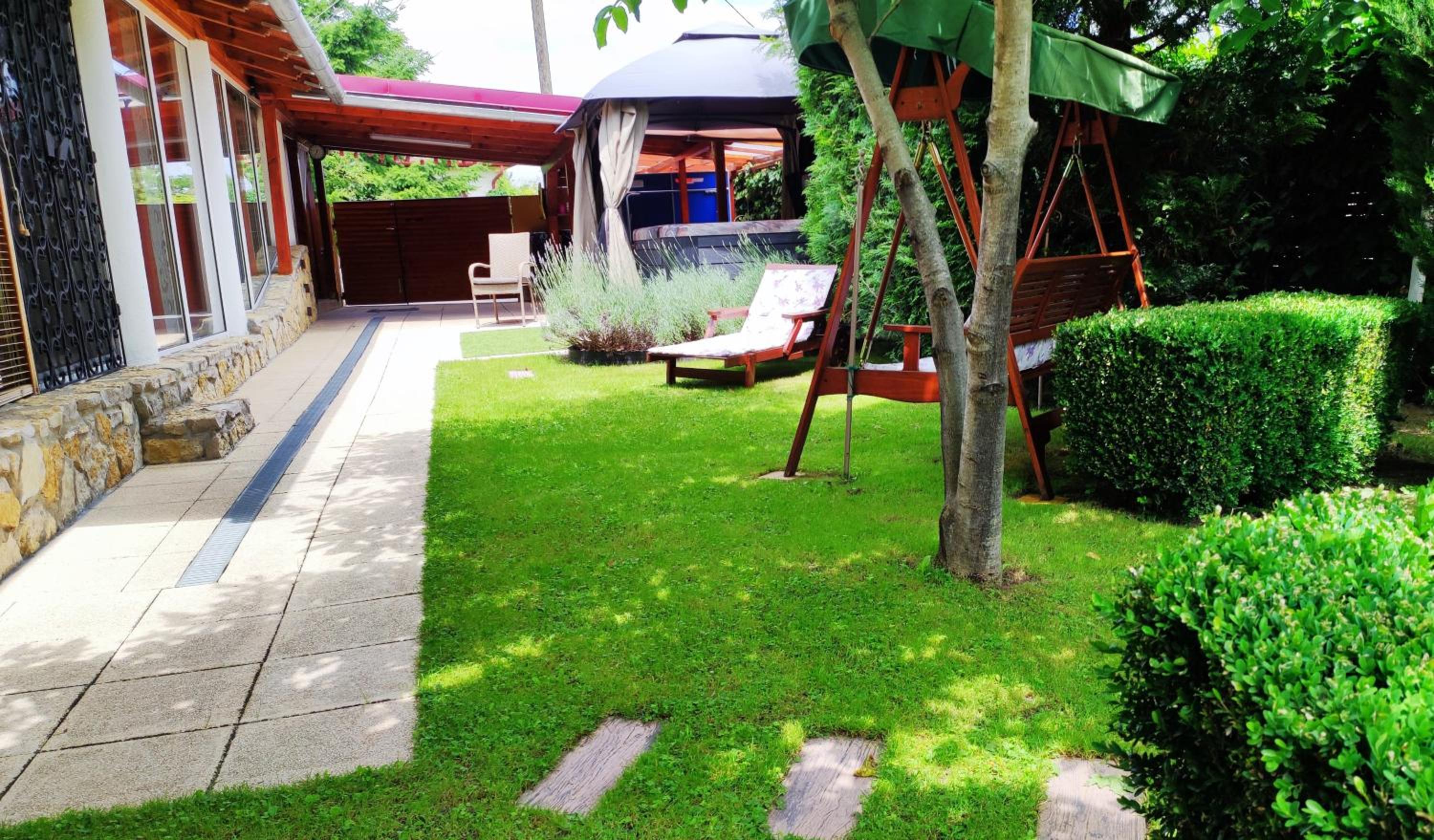 Apartment with Pool View  photo 2