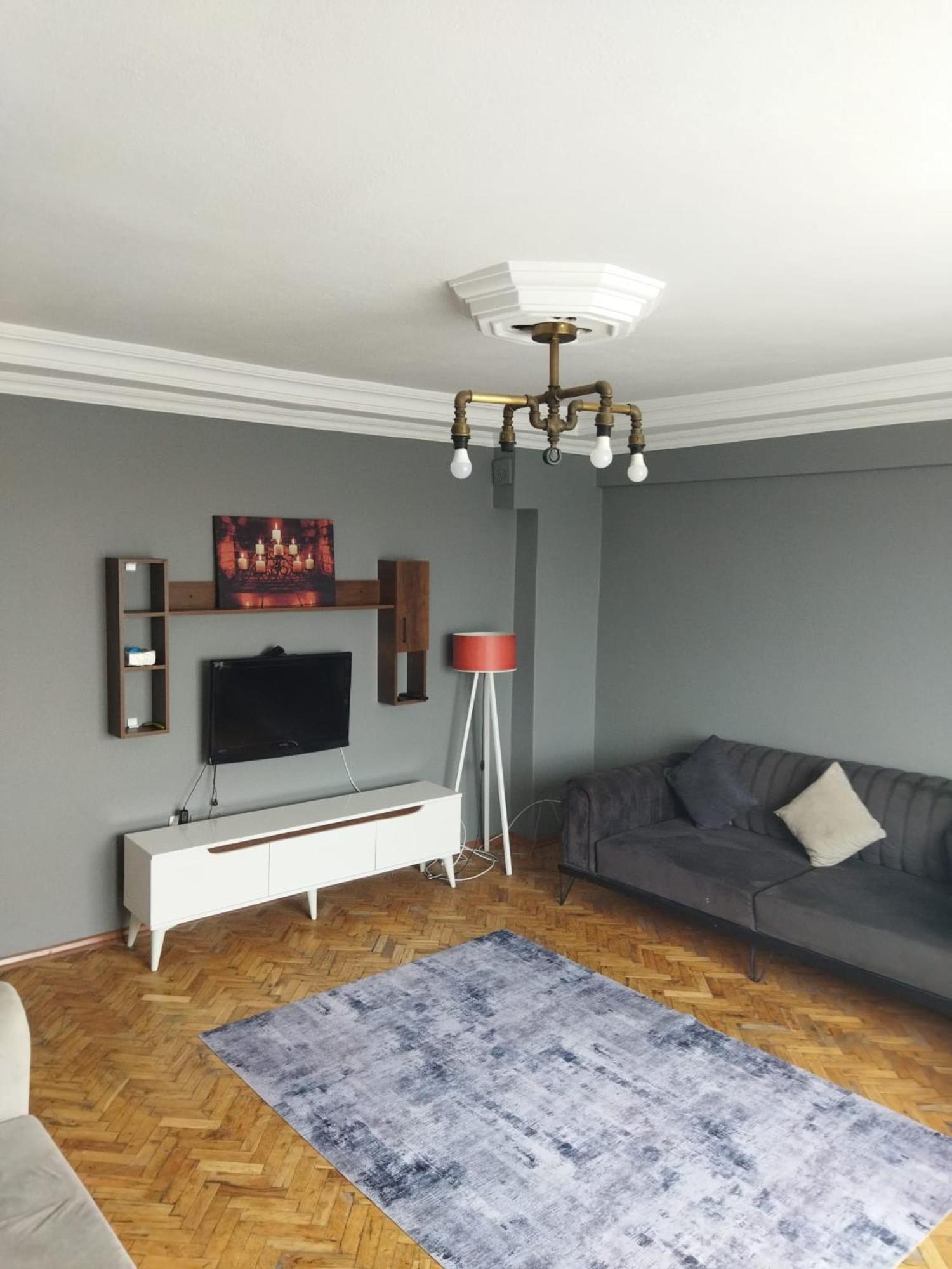 Three-Bedroom Apartment photo 1