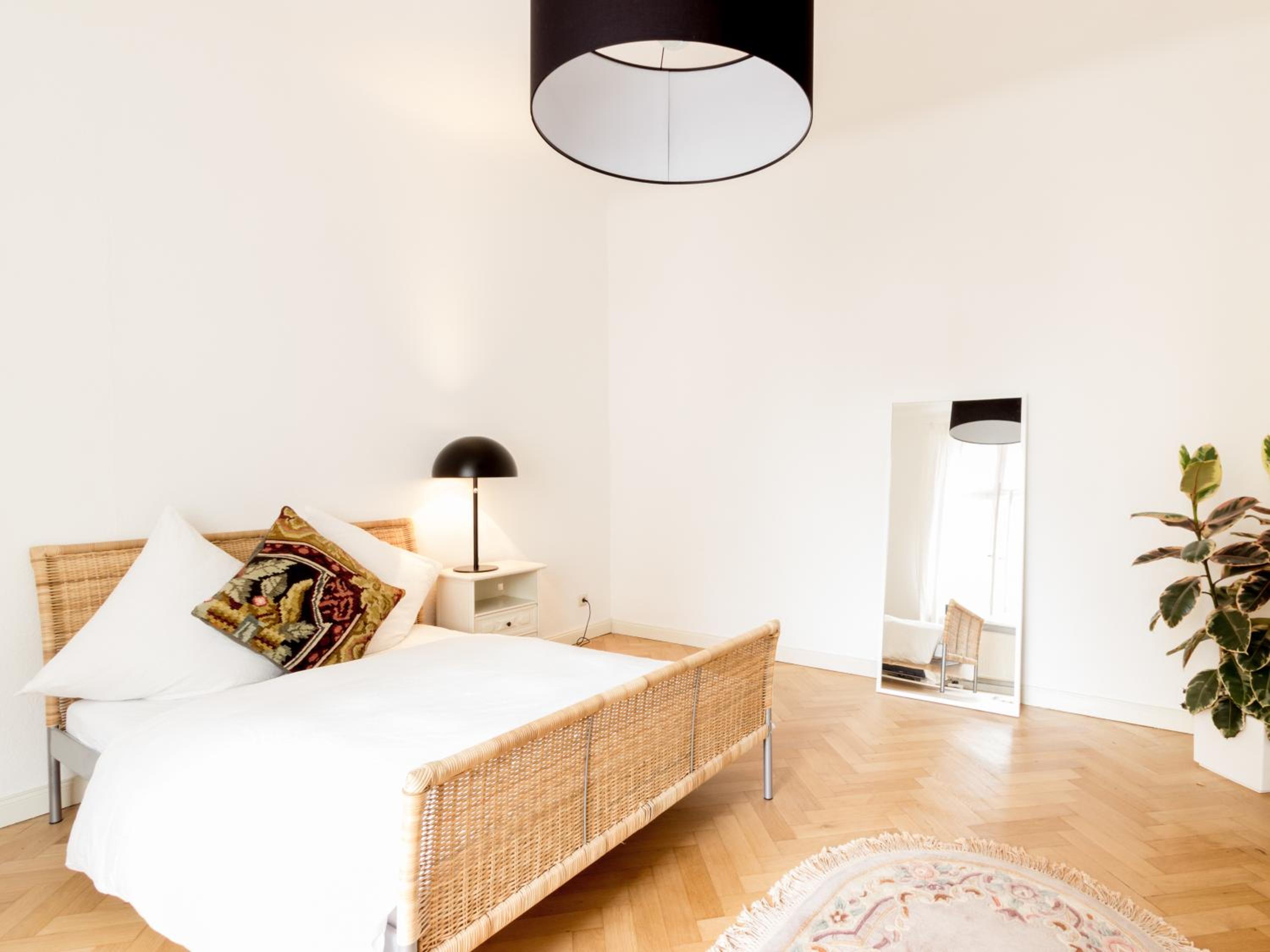 Apartment - Ground Floor photo 2