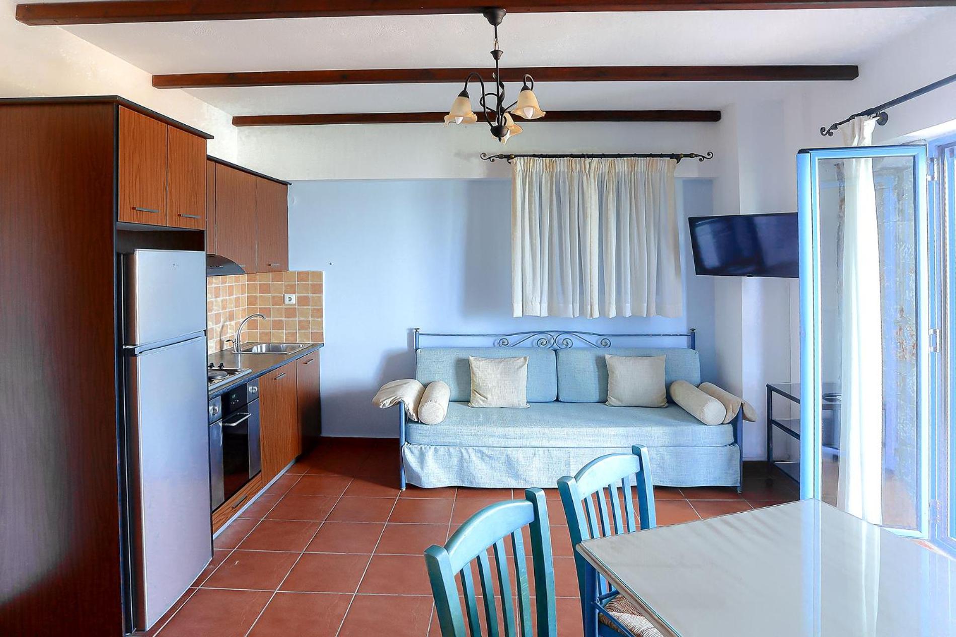 One-Bedroom Apartment with Panoramic Sea View photo 2
